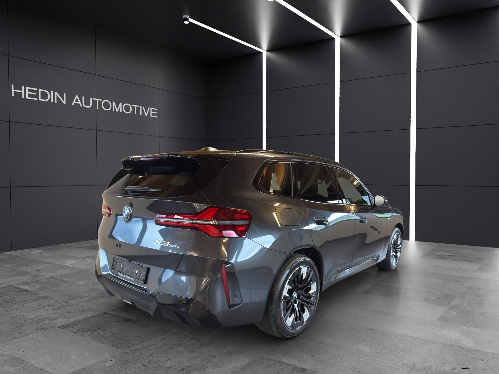 BMW X3 30e xDrive-image-4