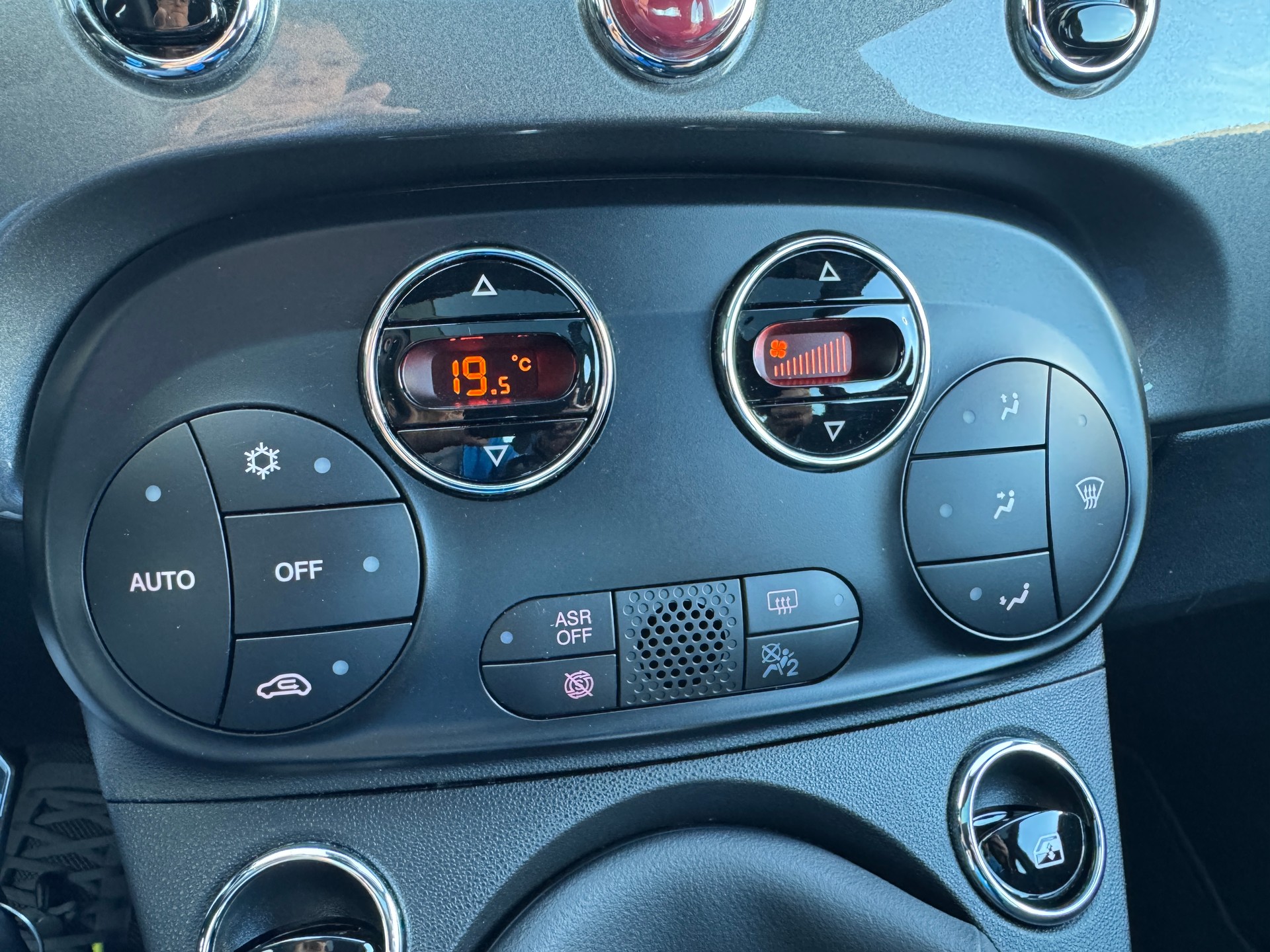FIAT 500 1.0 N3 MildHybrid Lounge-image-11