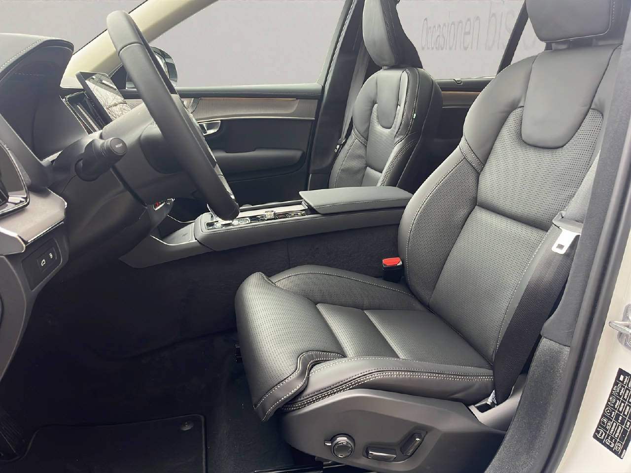 VOLVO XC90 2.0 T8 TE Ultra Dark eAWD XCLUSIVE-image-10