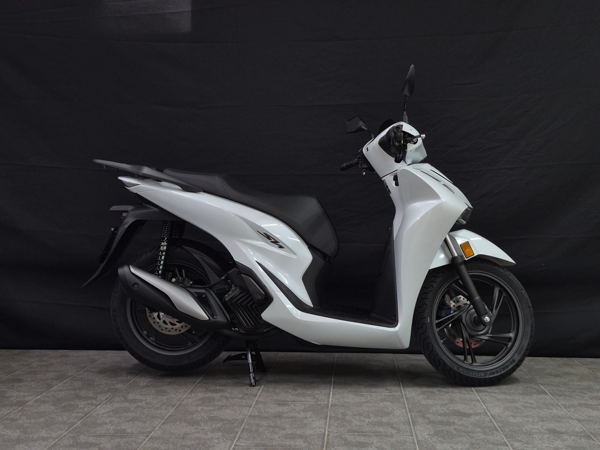 HONDA SH 125-image-13