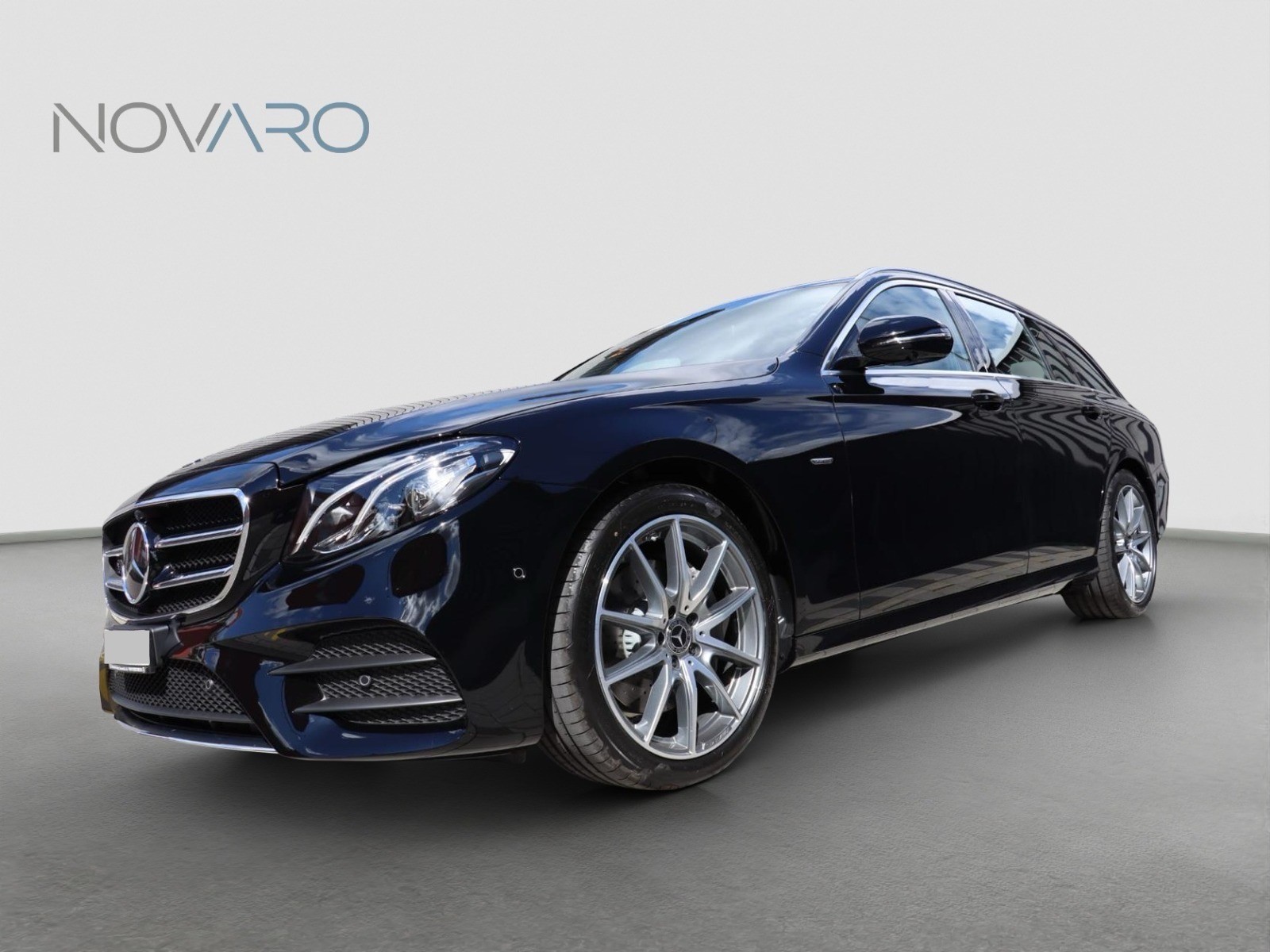 MERCEDES-BENZ E 220 d AMG Line 4Matic 9G-Tronic-image-2