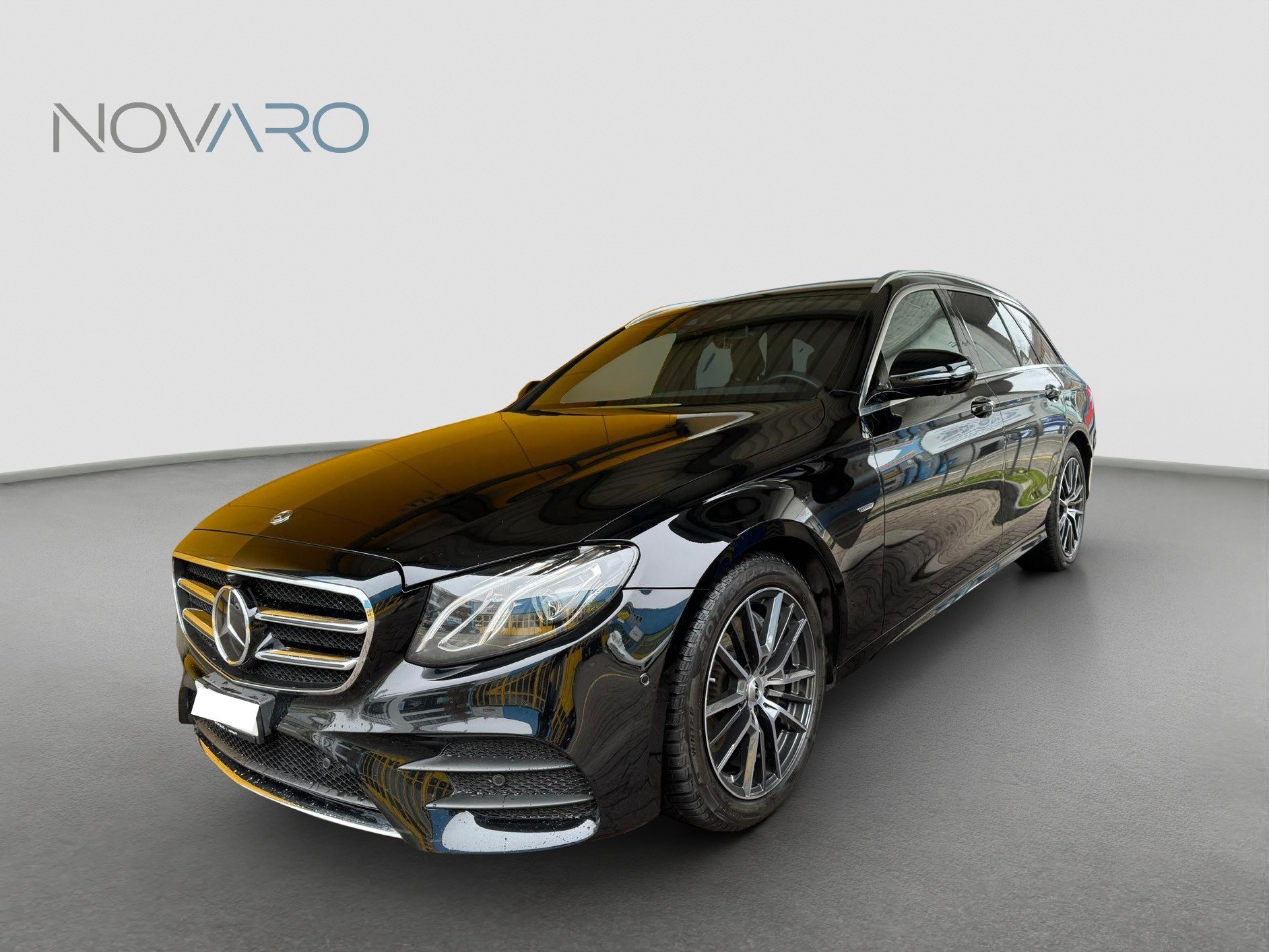 MERCEDES-BENZ E 220 d AMG Line 4Matic 9G-Tronic-image-6