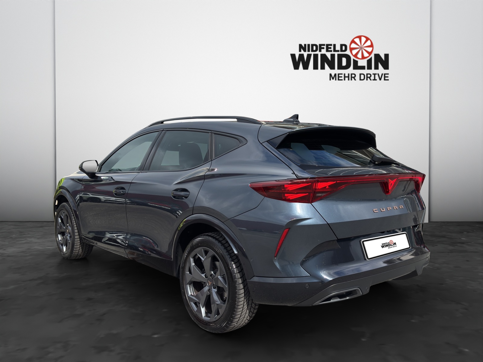 CUPRA Formentor 1.5 eTSI DSG-image-3