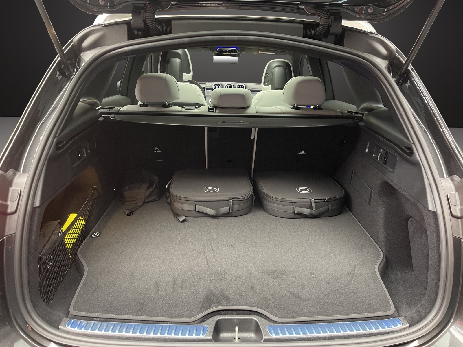 MERCEDES-BENZ GLC 300 e 4M 9G-Tronic-image-11