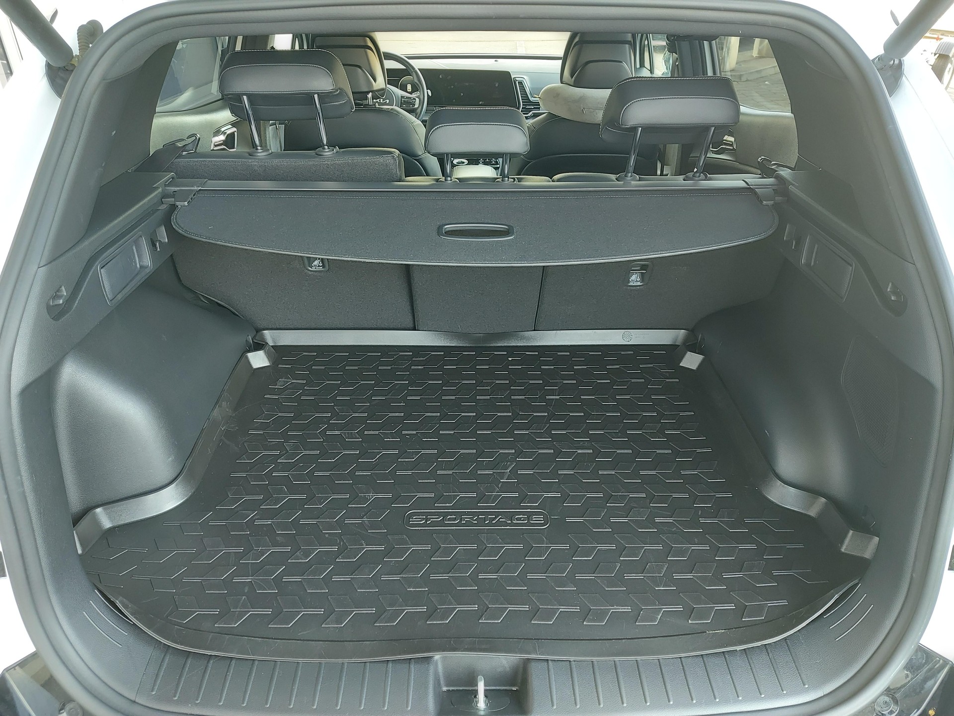 KIA Sportage 1.6 T-GDi PHEV GT-Line-image-10