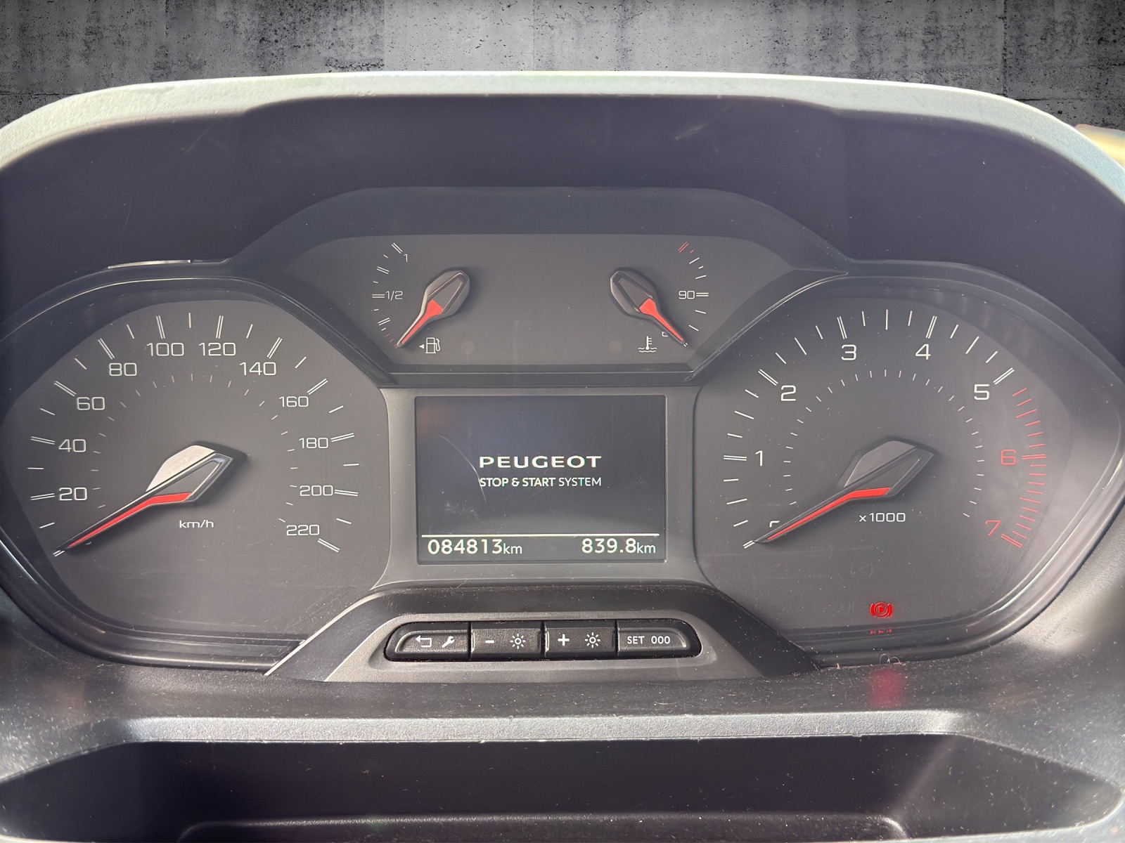 PEUGEOT Partner 1.5 Blue HDi s/s Asphalt 1000kg Rück-seiten Kamera*Tempomat*130PS-image-10
