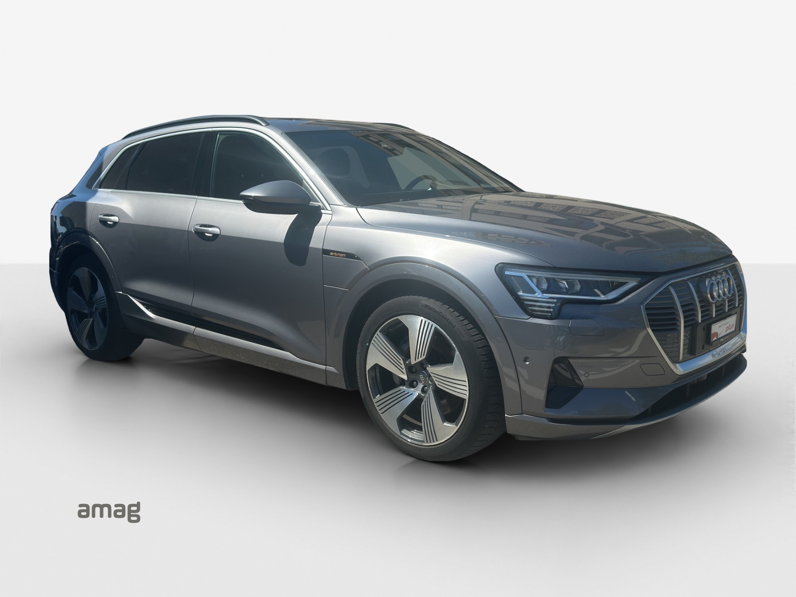 AUDI e-tron 55 Advanced quattro-image-6