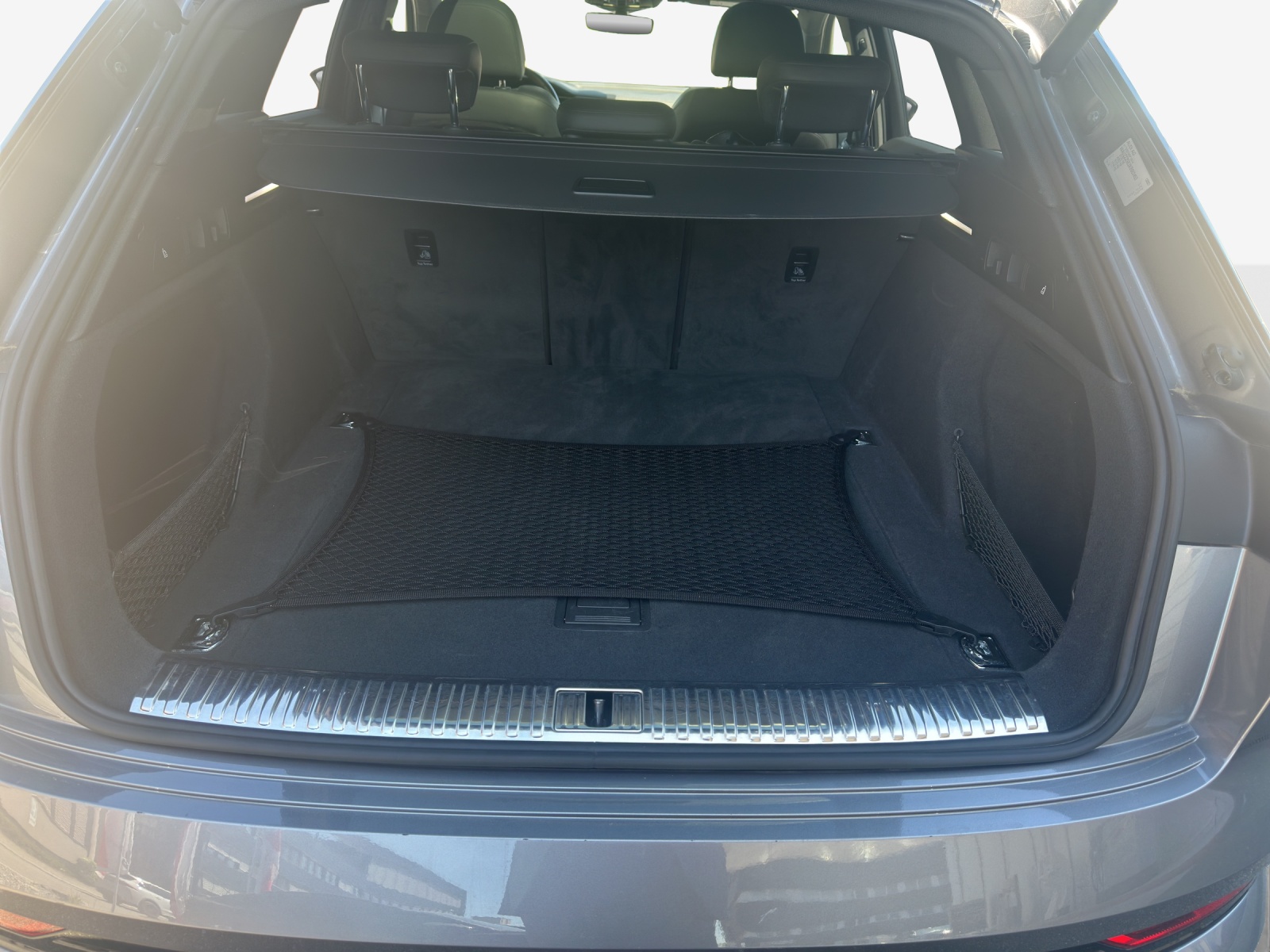 AUDI e-tron 55 Advanced quattro-image-13