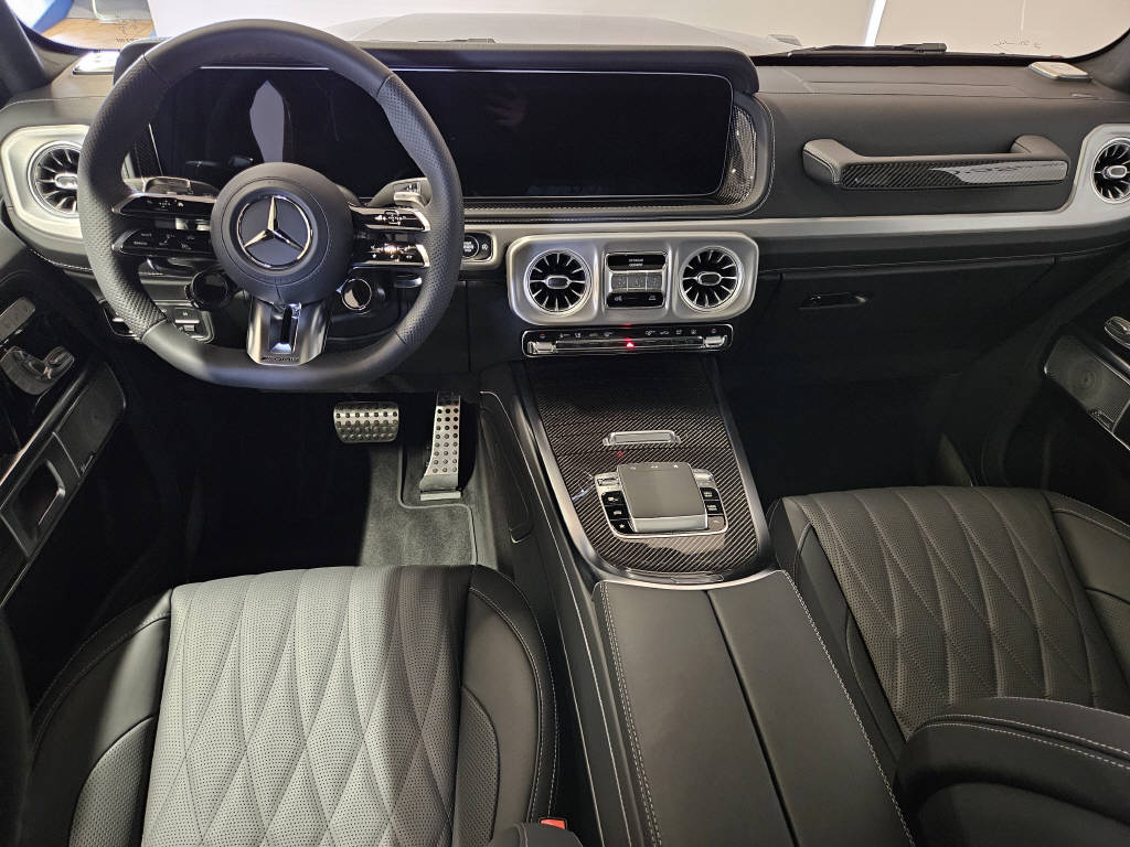 MERCEDES-BENZ G 63 AMG-image-7