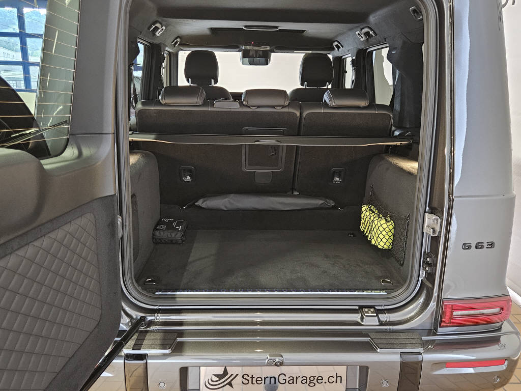 MERCEDES-BENZ G 63 AMG-showroom-element-3