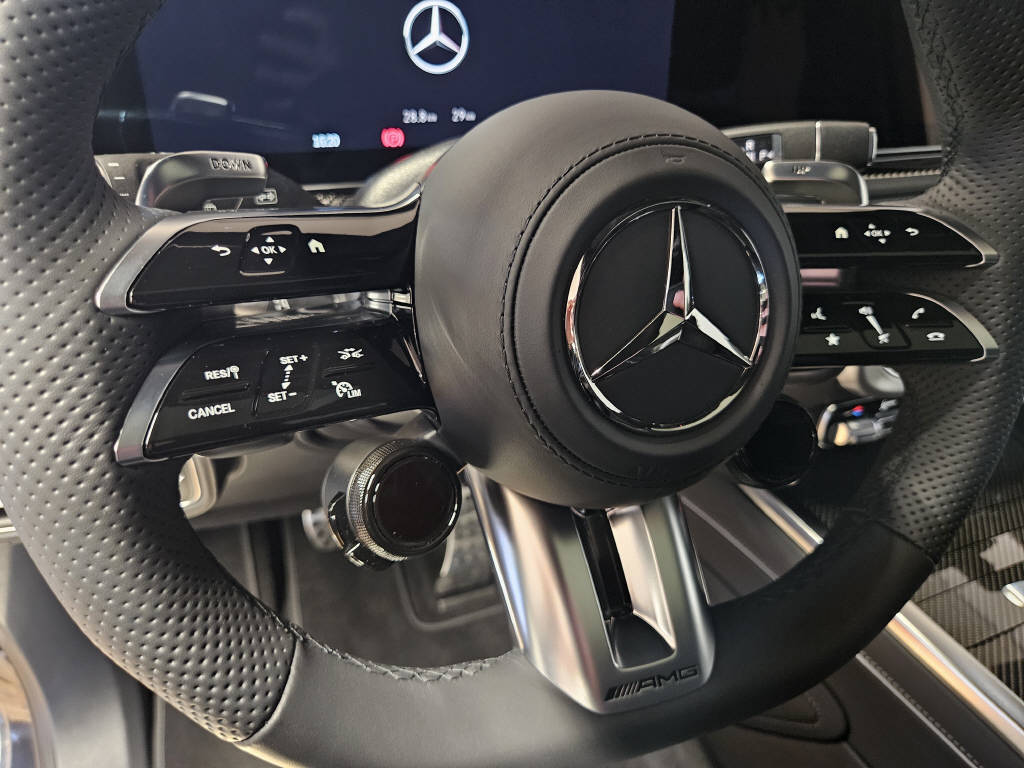 MERCEDES-BENZ G 63 AMG-image-8