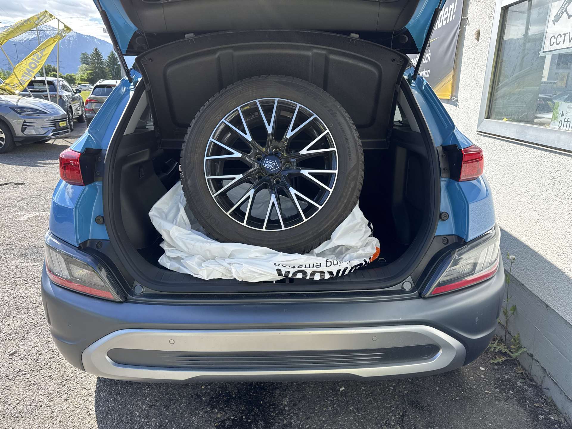 HYUNDAI Kona 1.6 GDi HEV Vertex DCT-Automat-image-8