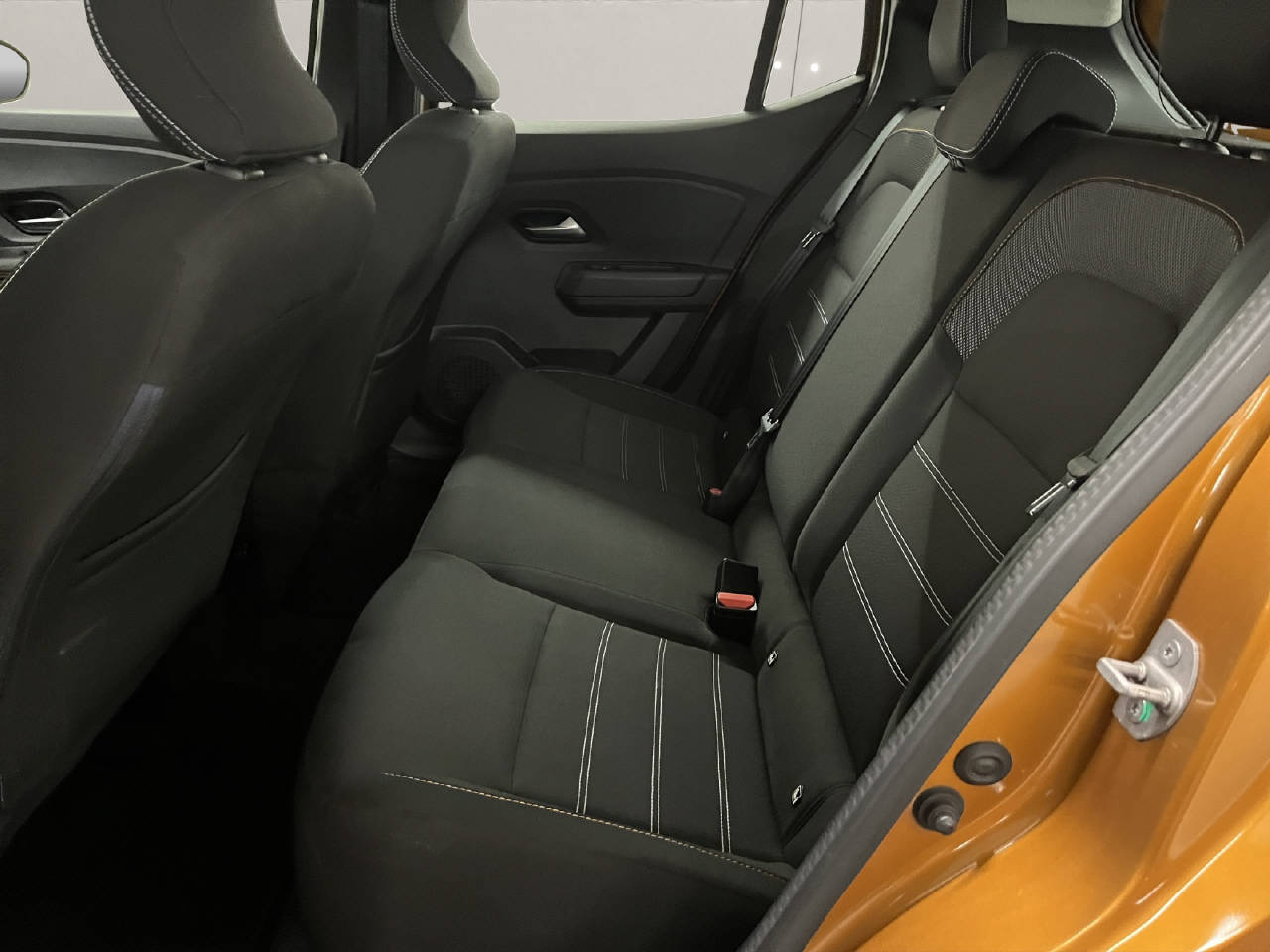 DACIA Sandero 1.0 TCe Stepway Comfort-image-10