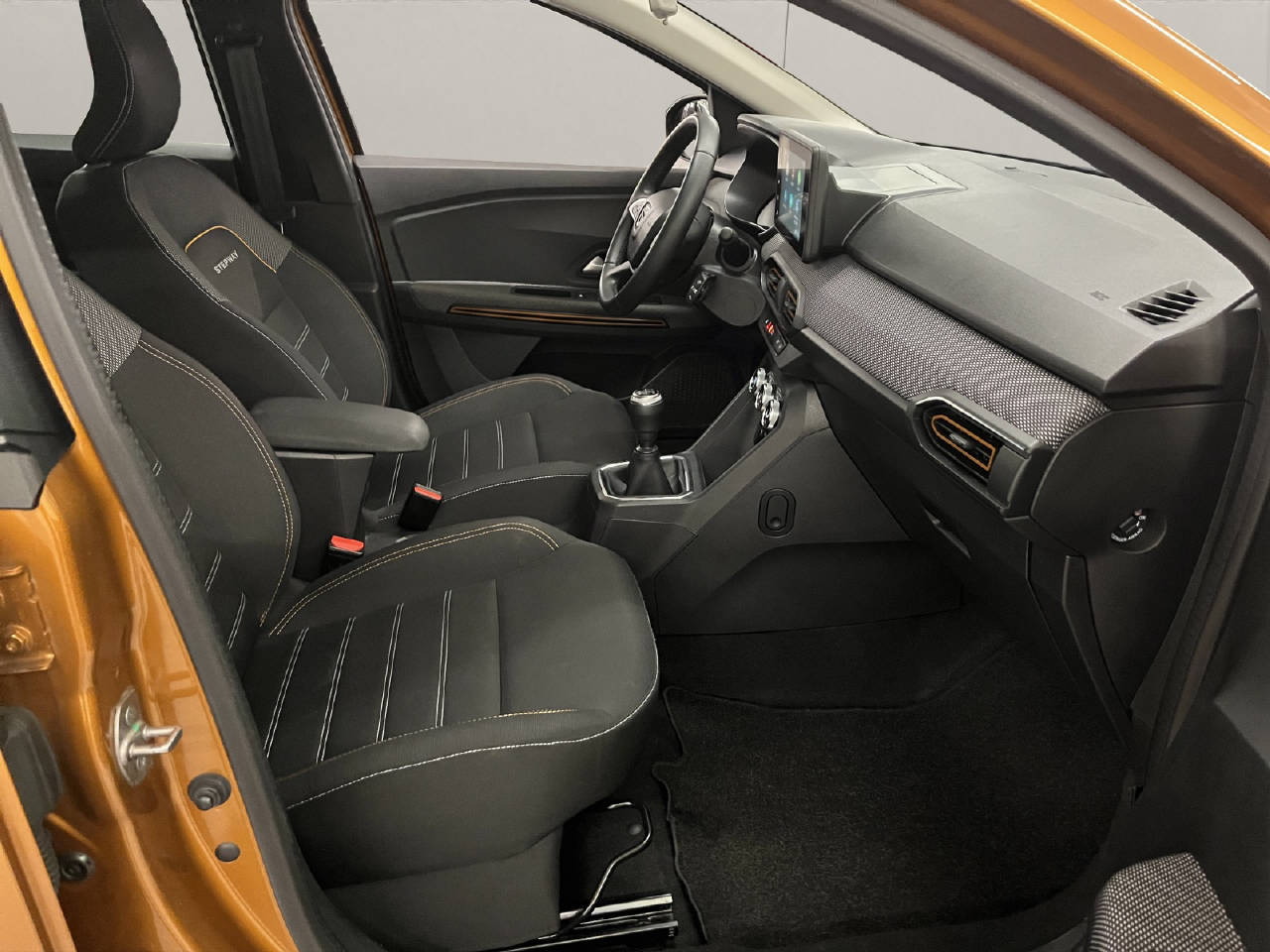 DACIA Sandero 1.0 TCe Stepway Comfort-image-11