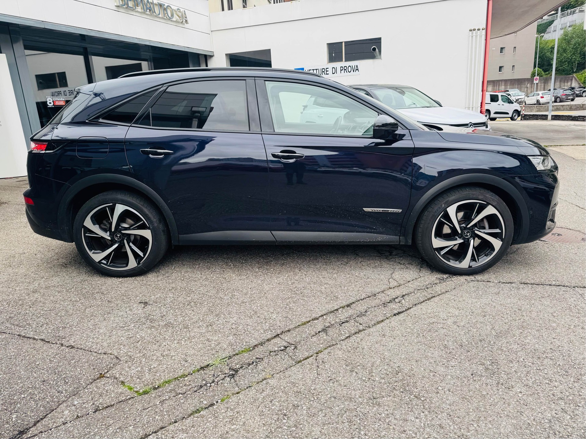DS AUTOMOBILES DS 7 Crossback E-Tense 300 4x4 Louvre-image-6