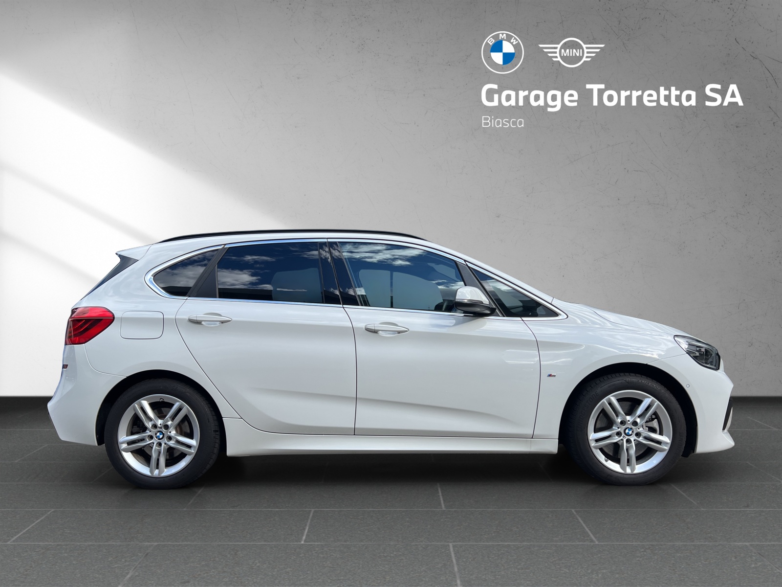 BMW 225xe iPerformance Active Tourer M Sport Steptronic-image-5