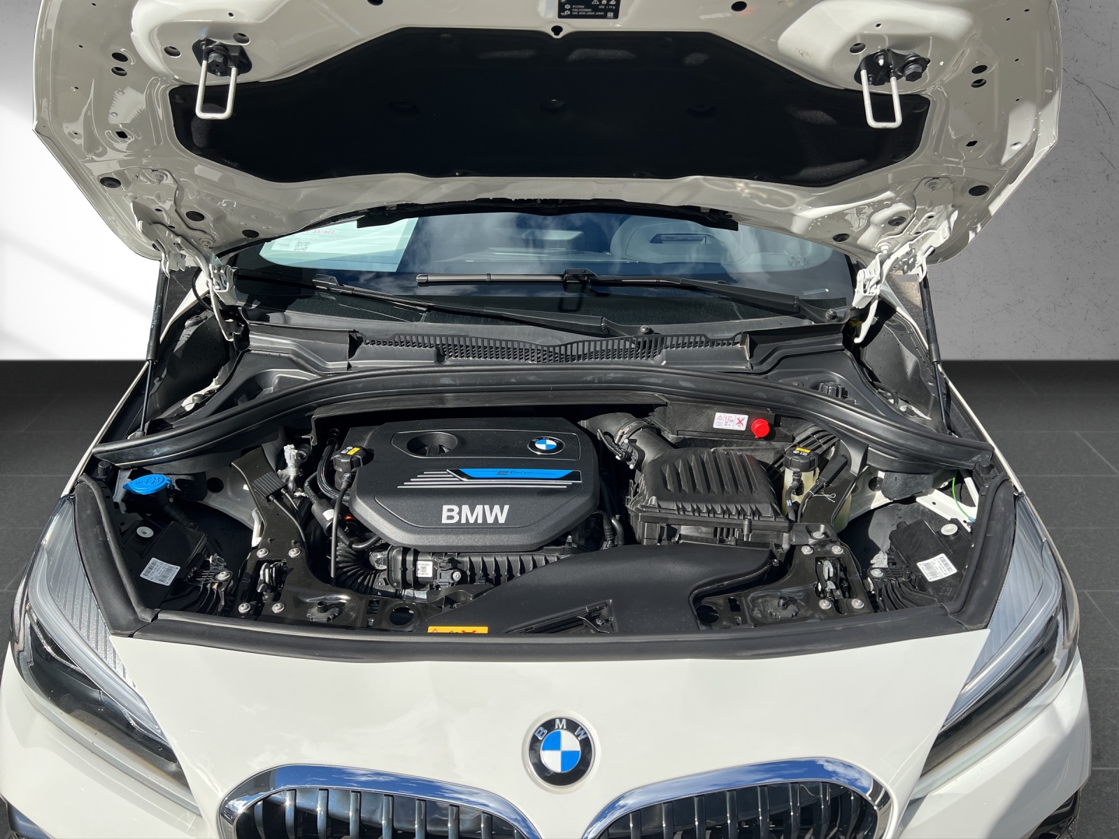 BMW 225xe iPerformance Active Tourer M Sport Steptronic-image-18