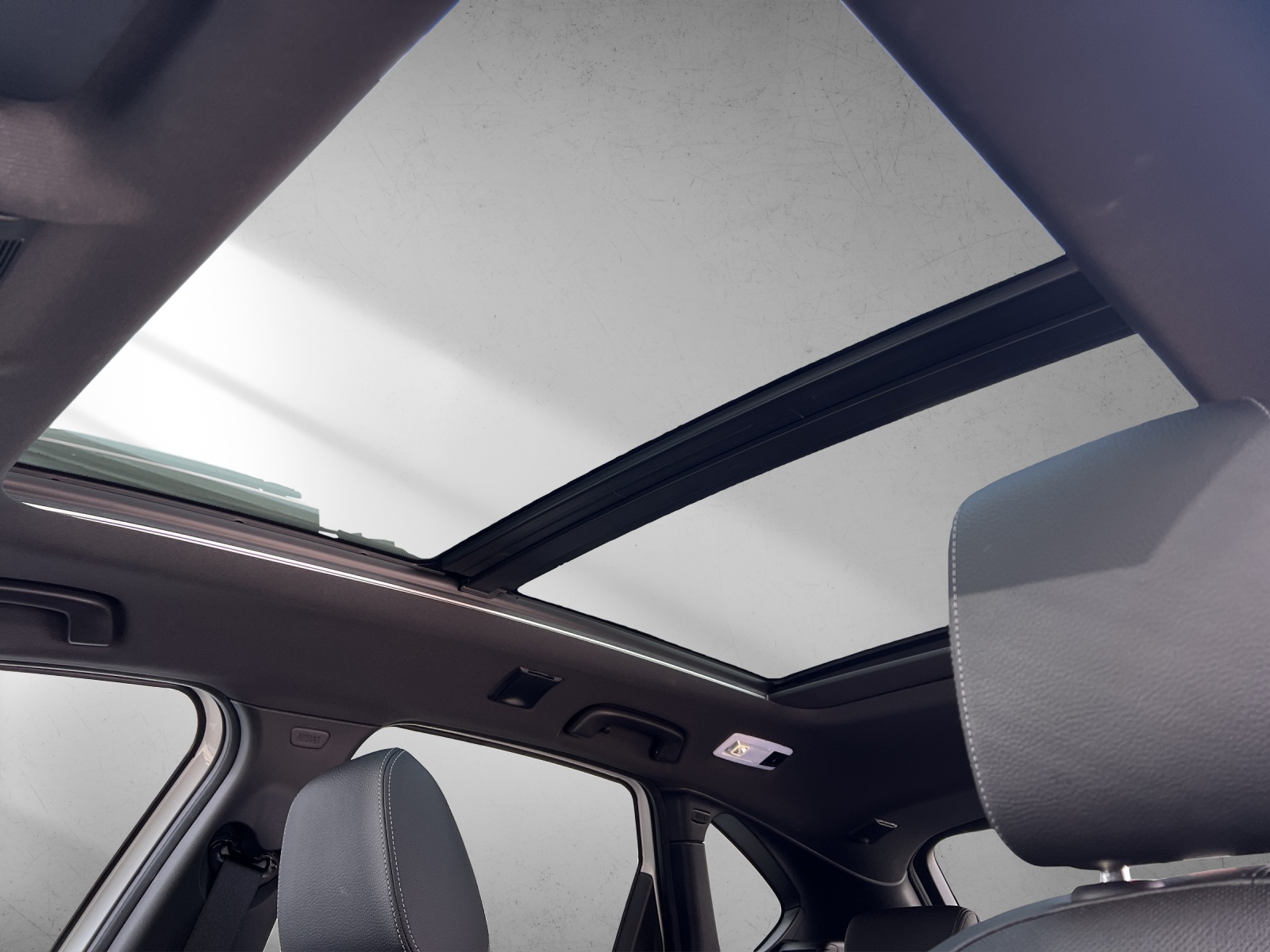 BMW 225xe iPerformance Active Tourer M Sport Steptronic-image-19