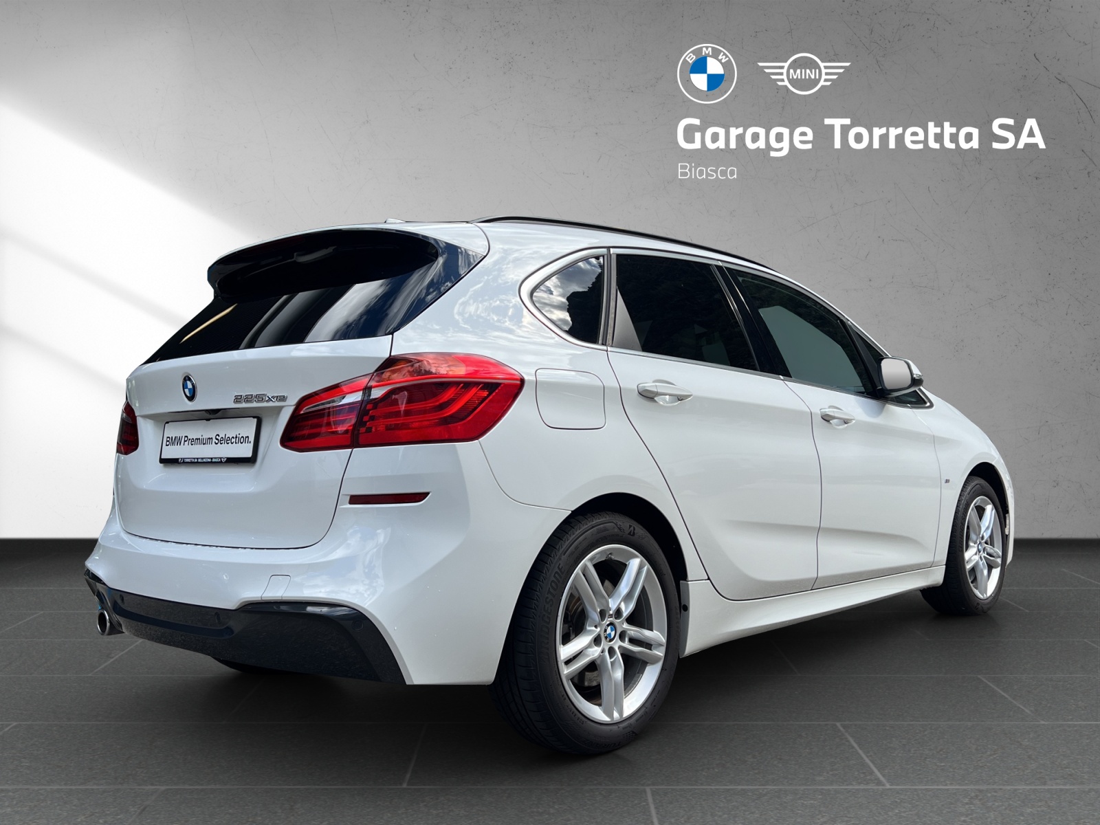 BMW 225xe iPerformance Active Tourer M Sport Steptronic-image-4