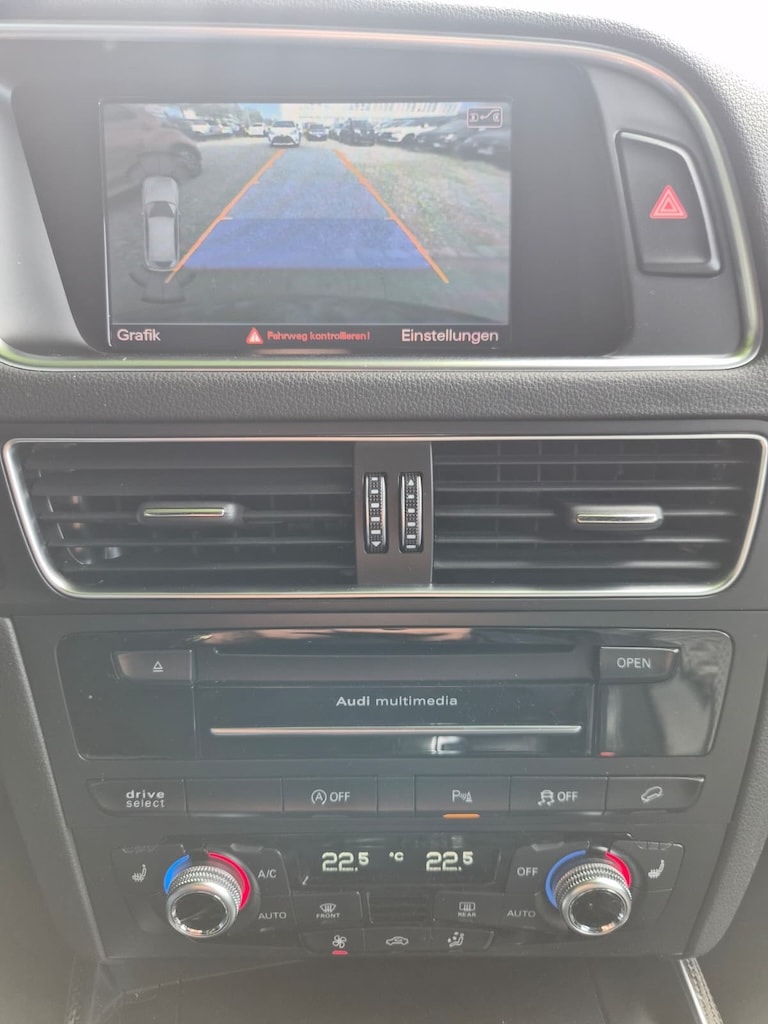 AUDI SQ5 3.0 TDI plus quattro tiptronic-image-13