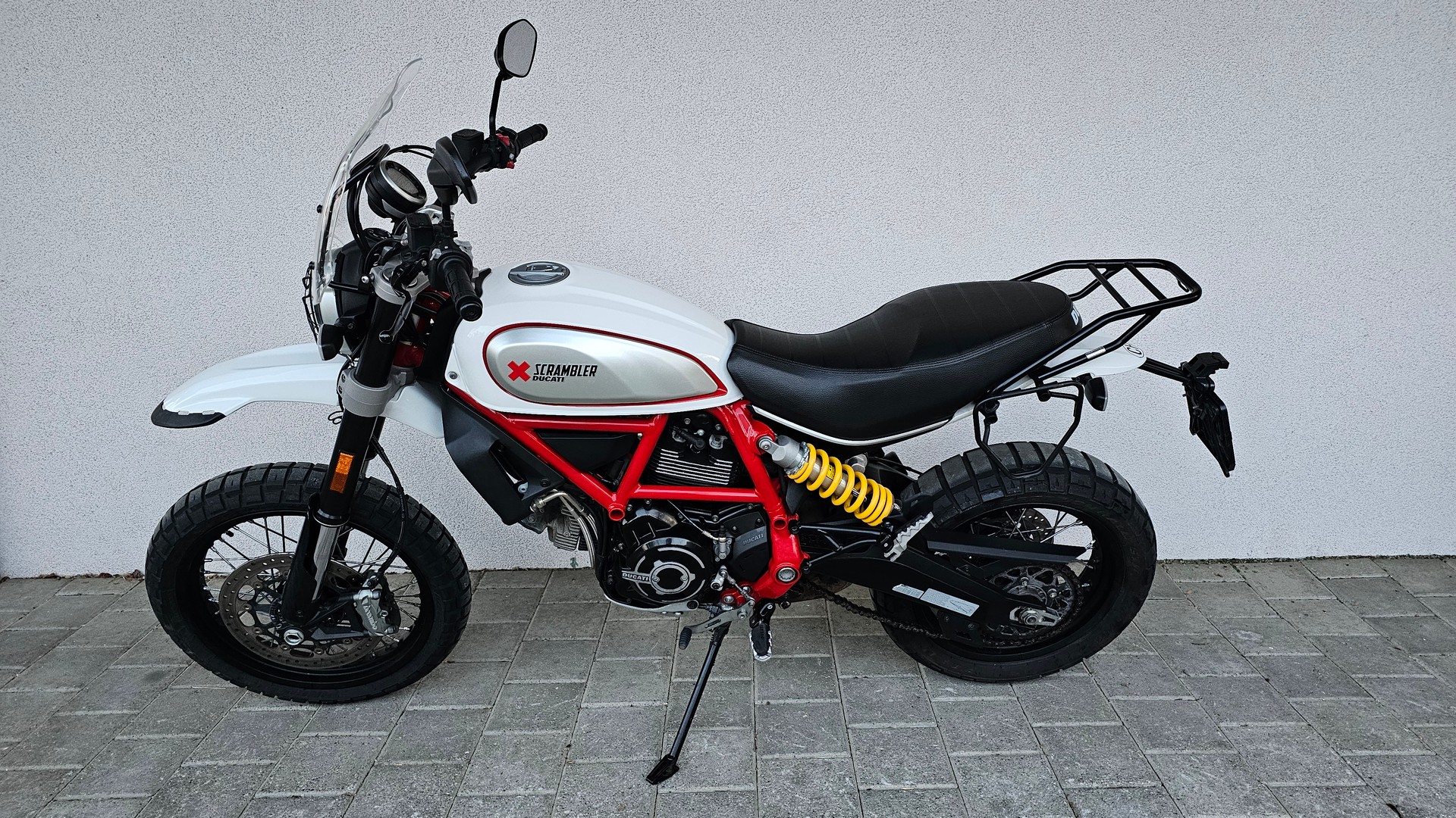 DUCATI Scrambler 800 Desert Sled-showroom-element-1
