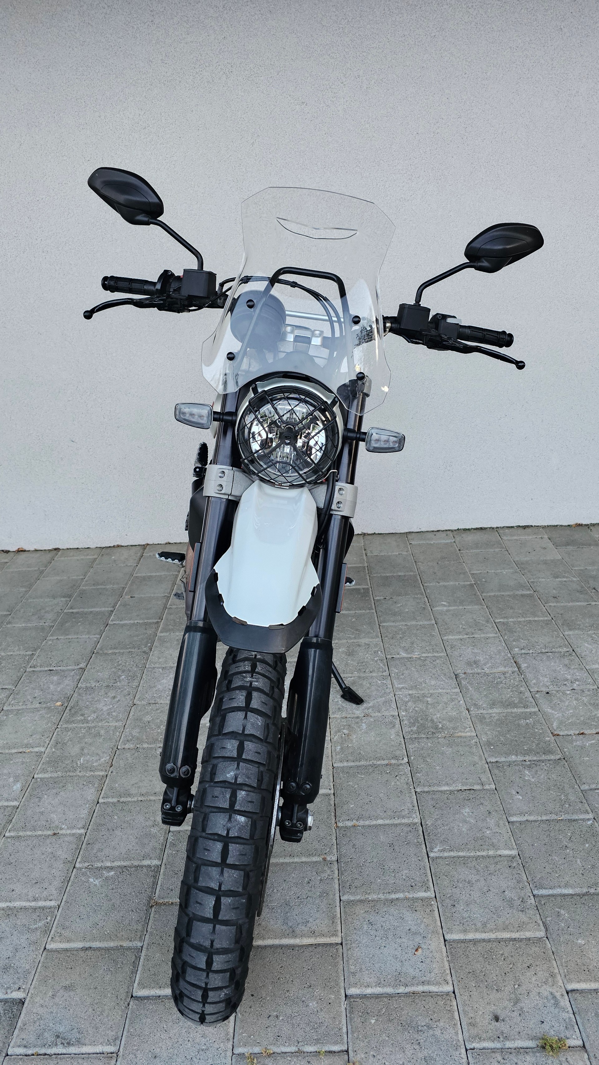 DUCATI Scrambler 800 Desert Sled-showroom-element-2