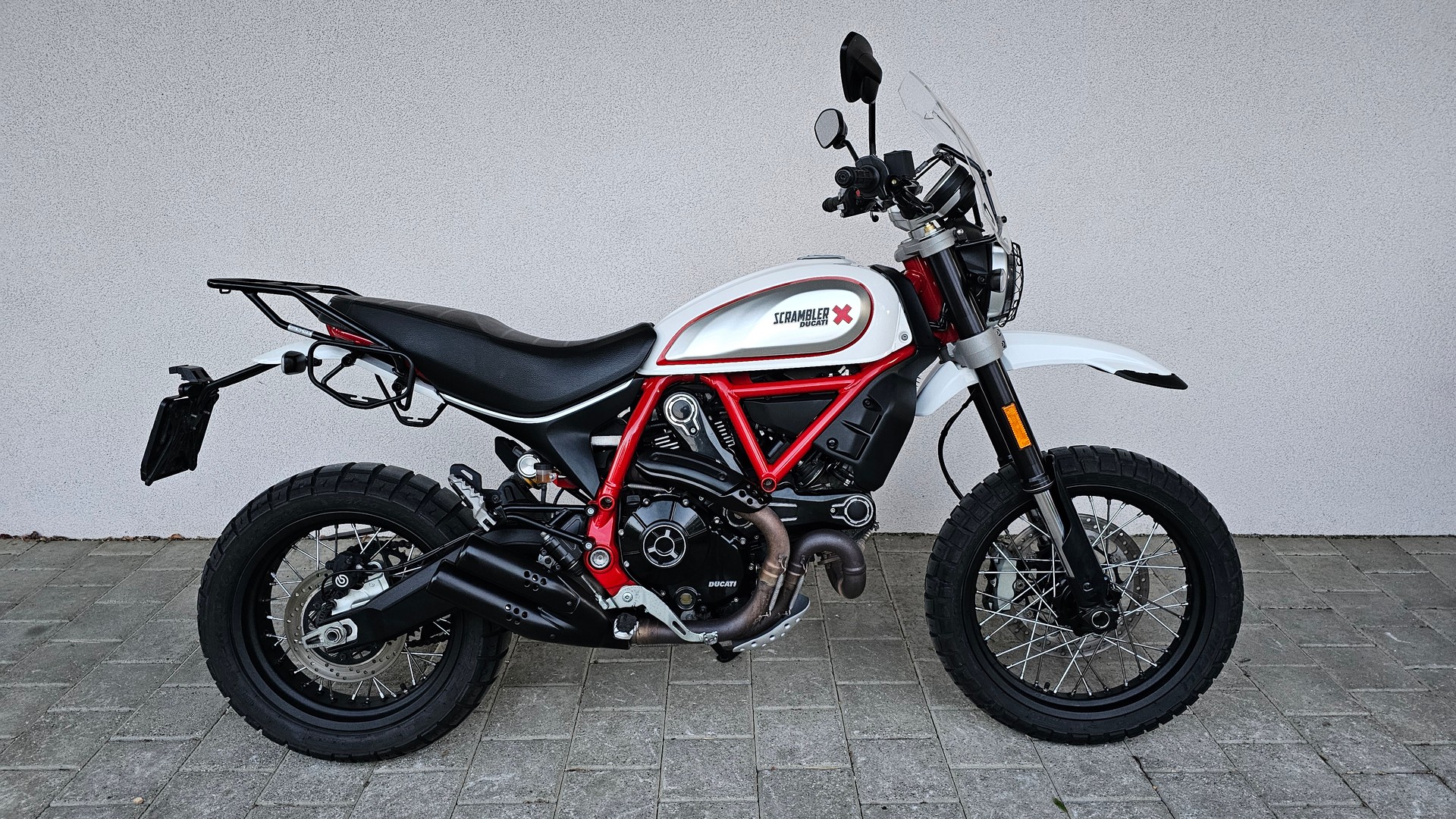 DUCATI Scrambler 800 Desert Sled