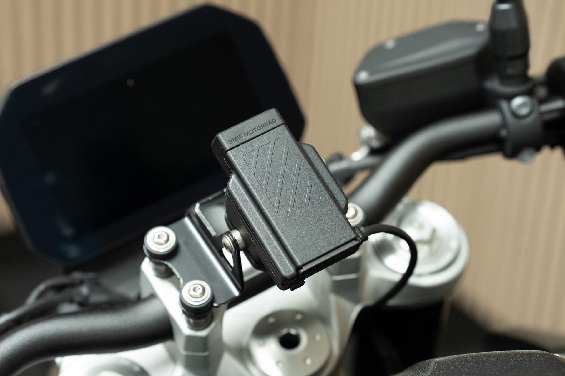 BMW F 900 R A2 mit Remus Sportschalldämpfer-showroom-element-2