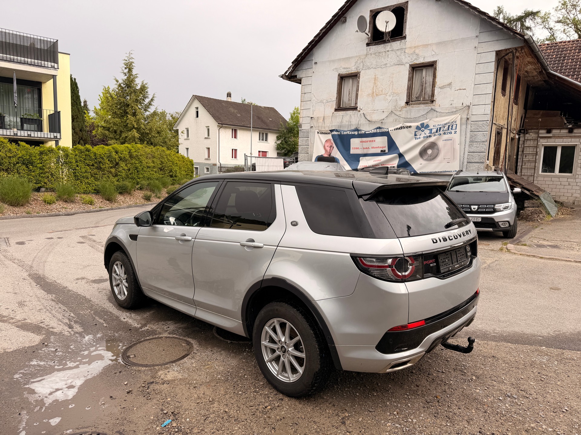LAND ROVER Discovery Sport 2.0 TD4 HSE Luxury AT9-image-4
