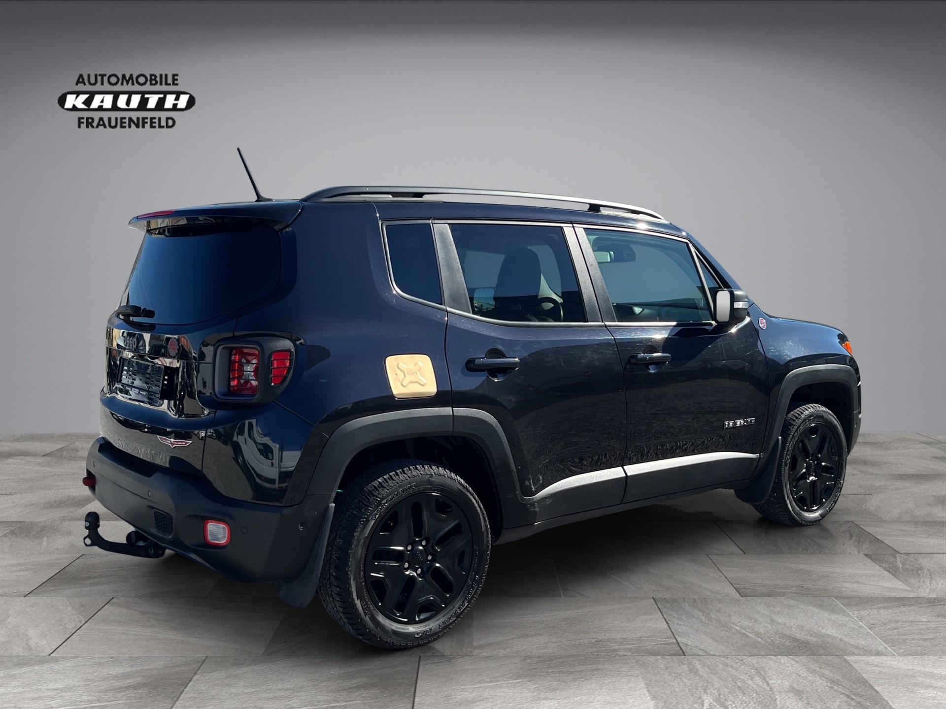 JEEP Renegade 2.0 CRD Trailhawk AWD + Low Range 9ATX-image-5