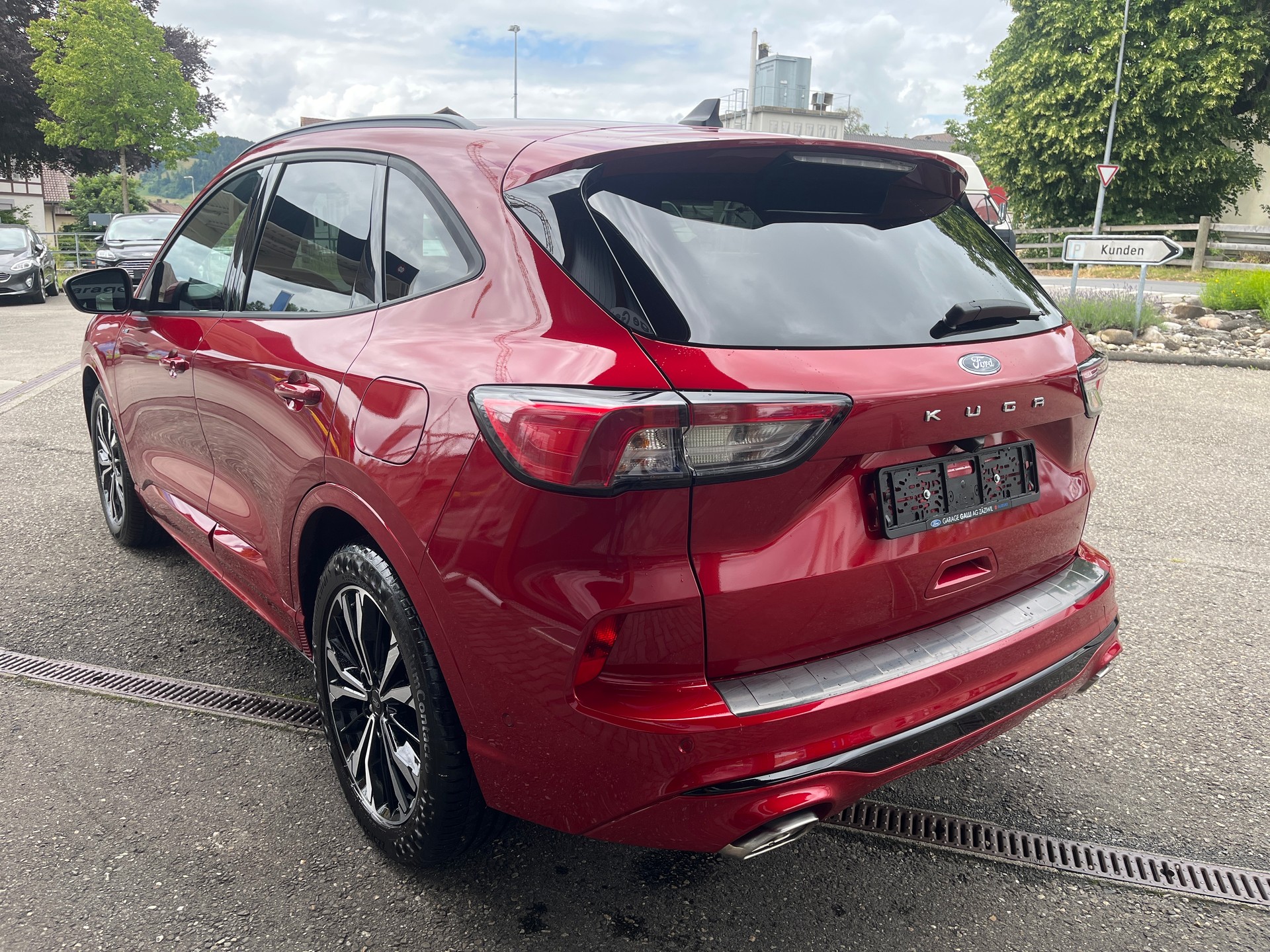 FORD Kuga 1.5 SCTi ST-Line X 2WD-image-3