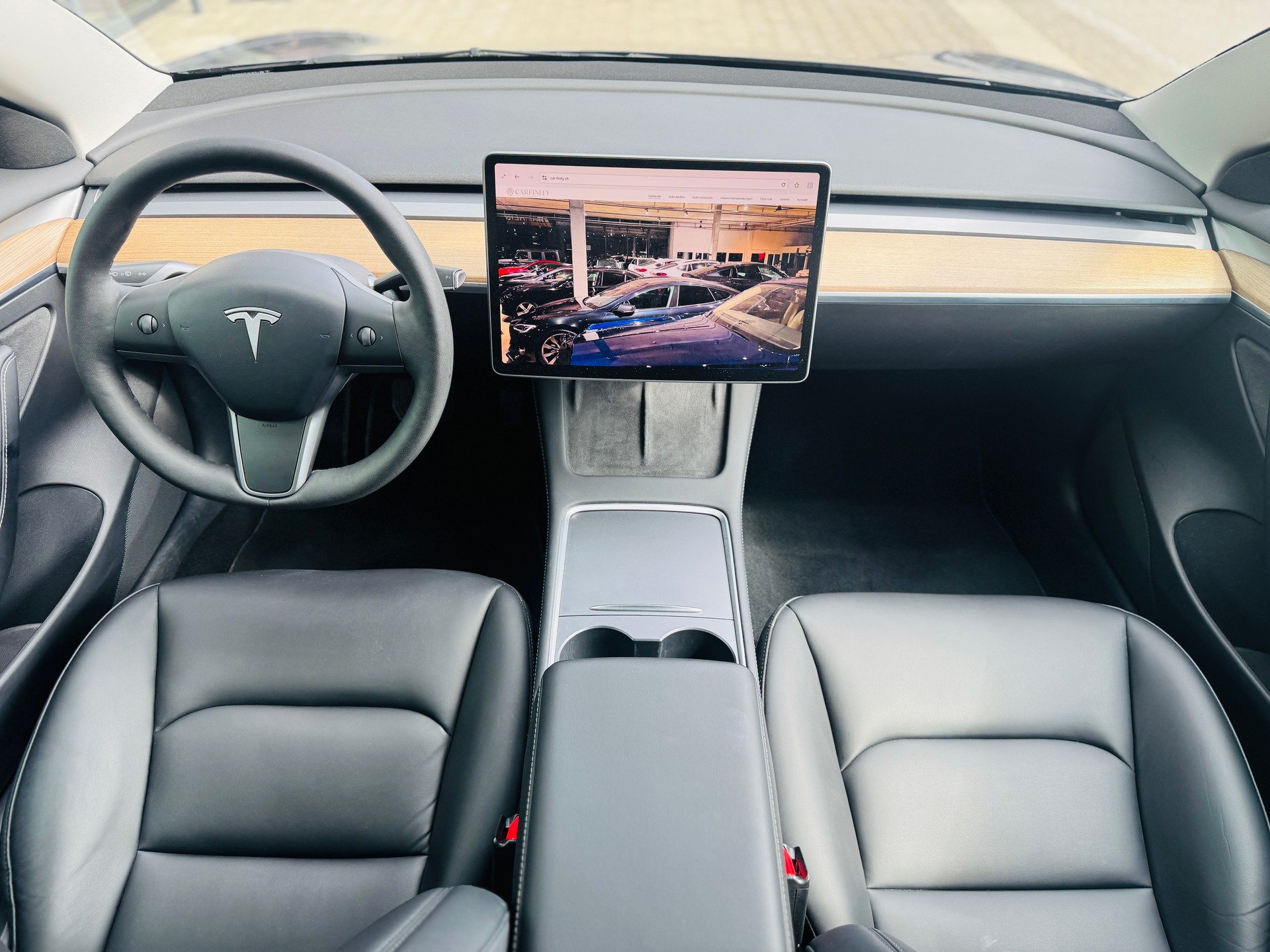TESLA Model 3 Long Range Dual Motor AWD-image-7