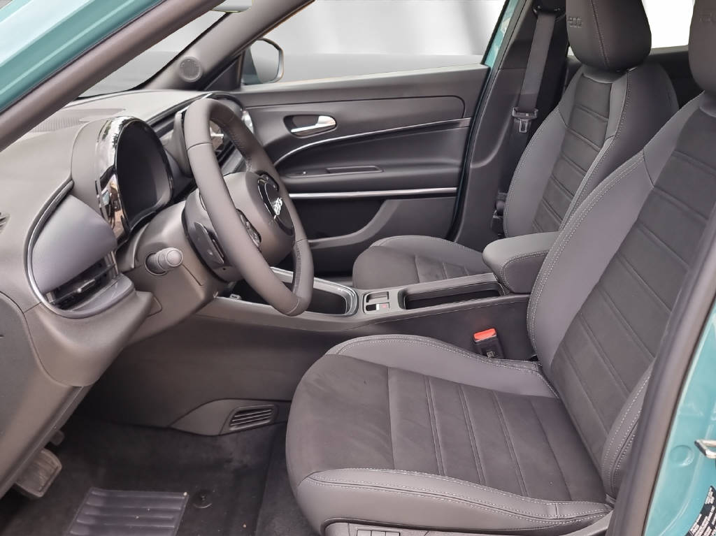 FIAT 600 1.2 Hybrid 145 Sport-image-3