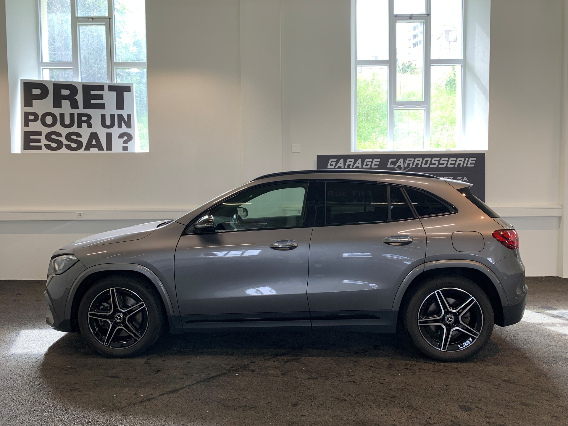 MERCEDES-BENZ GLA 250 4Matic 8G-DCT-image-4