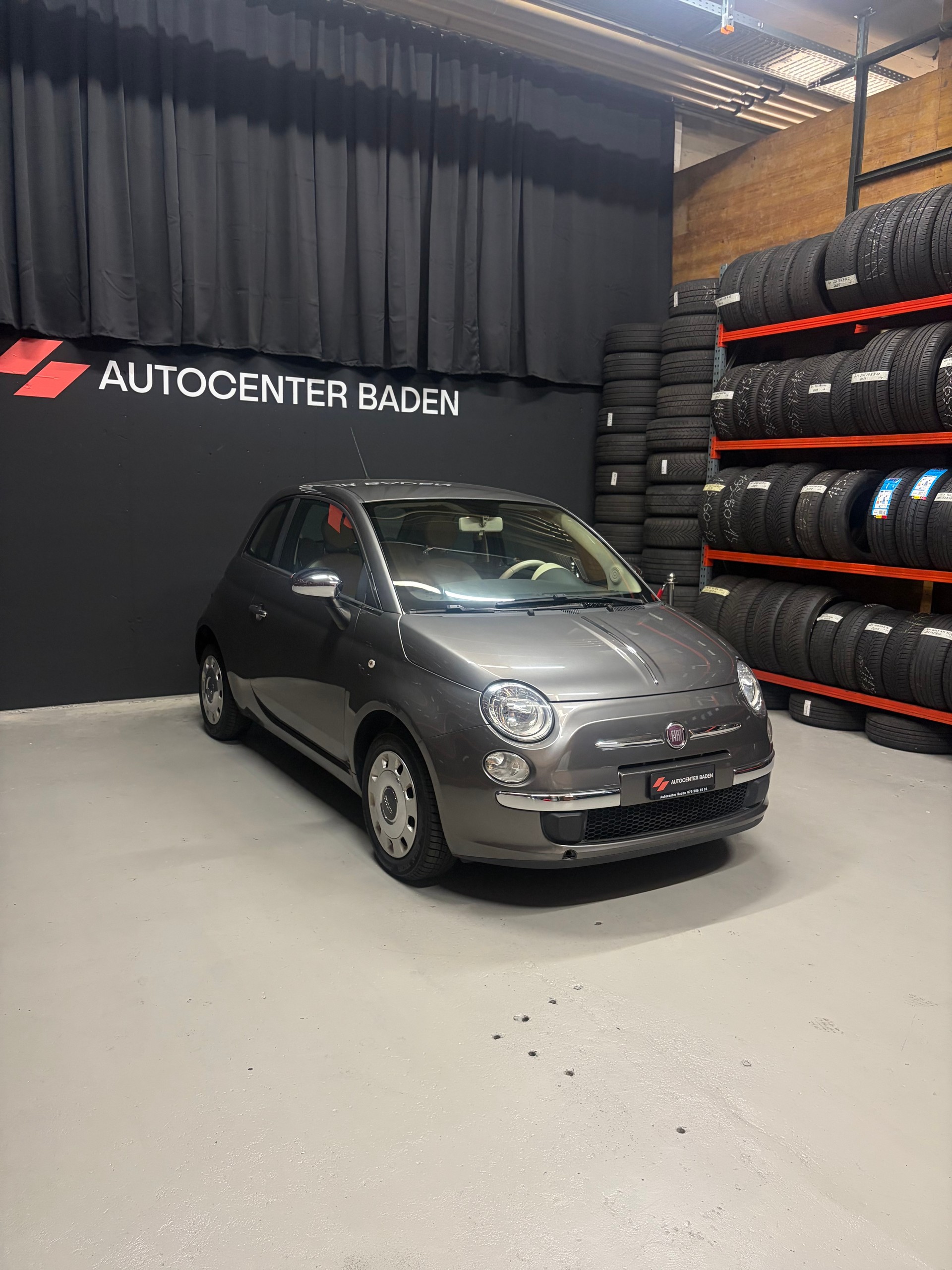 FIAT 500 1.2 Lounge-showroom-element-1