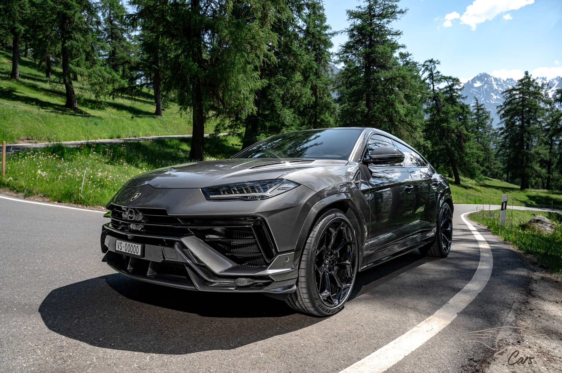 LAMBORGHINI Performante-image-4