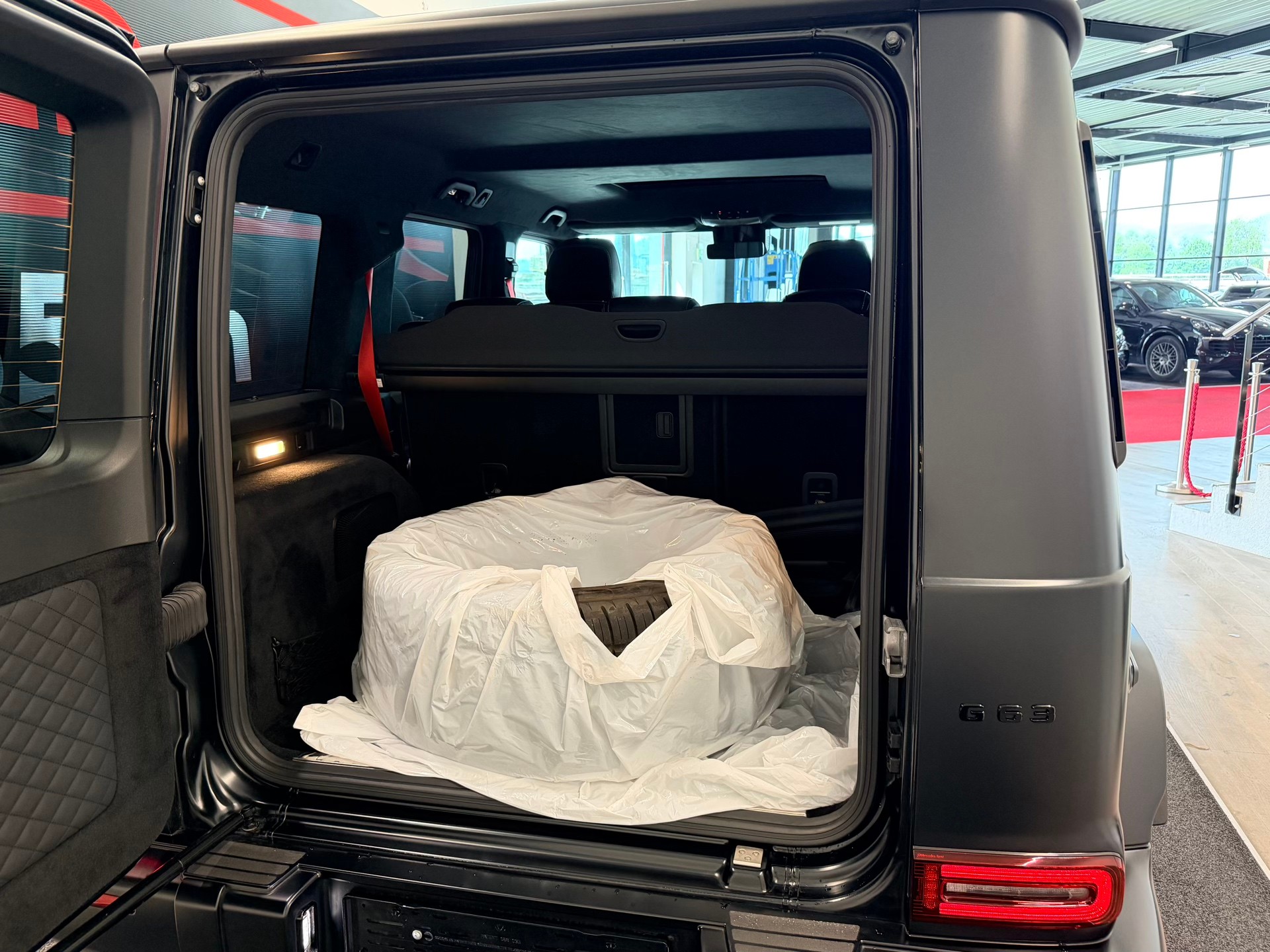 MERCEDES-BENZ G 63 AMG Speedshift Plus G-Tronic-image-9