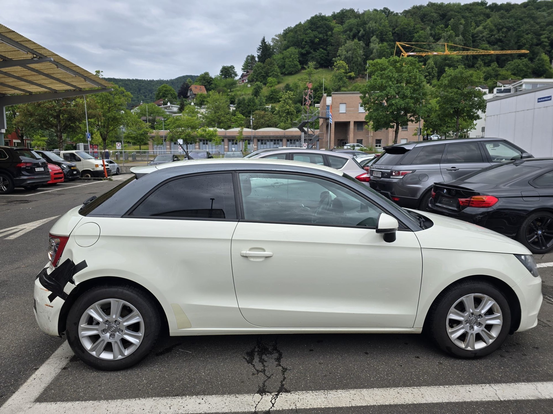 AUDI A1 1.2 TFSI Ambition-image-9