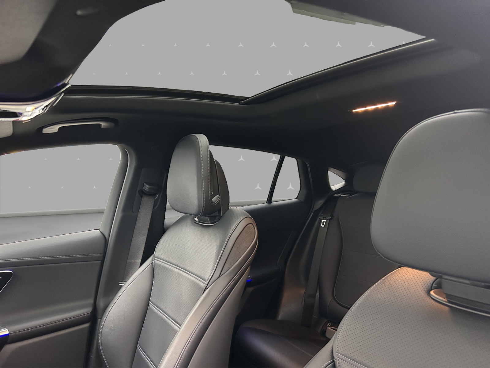 MERCEDES-BENZ GLC Coupé 300 4Matic 9G-Tronic-image-8