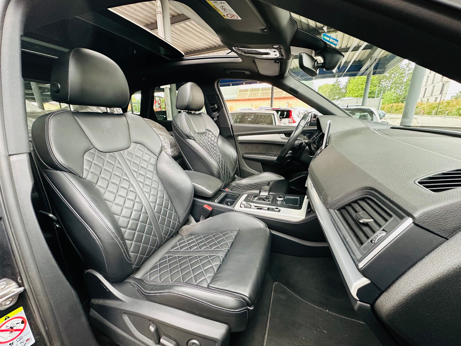 AUDI Q5 3.0 TDI sport quattro tiptronic-image-17