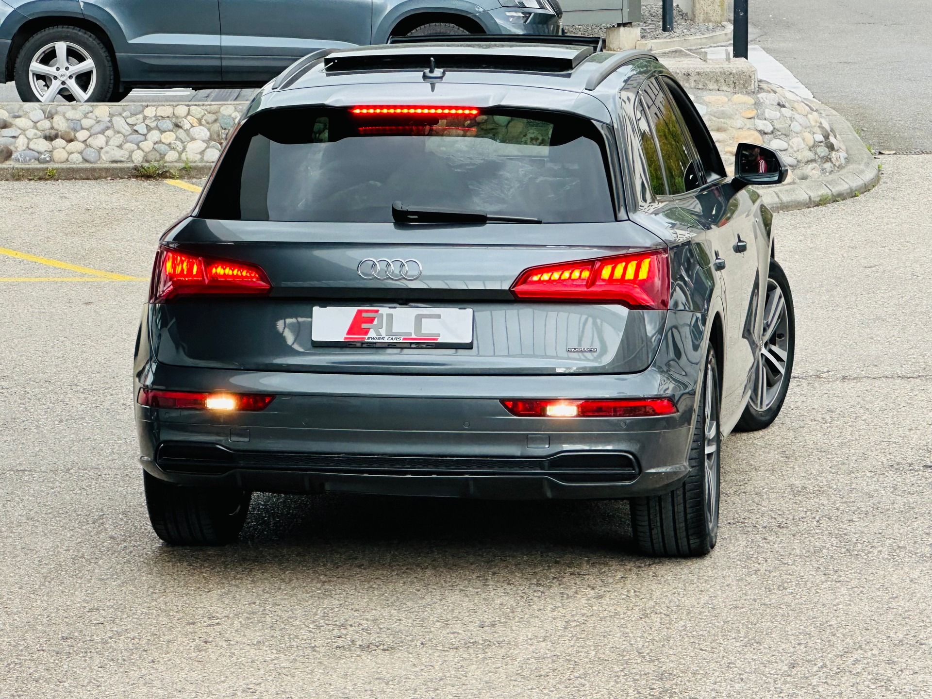 AUDI Q5 3.0 TDI sport quattro tiptronic-image-12