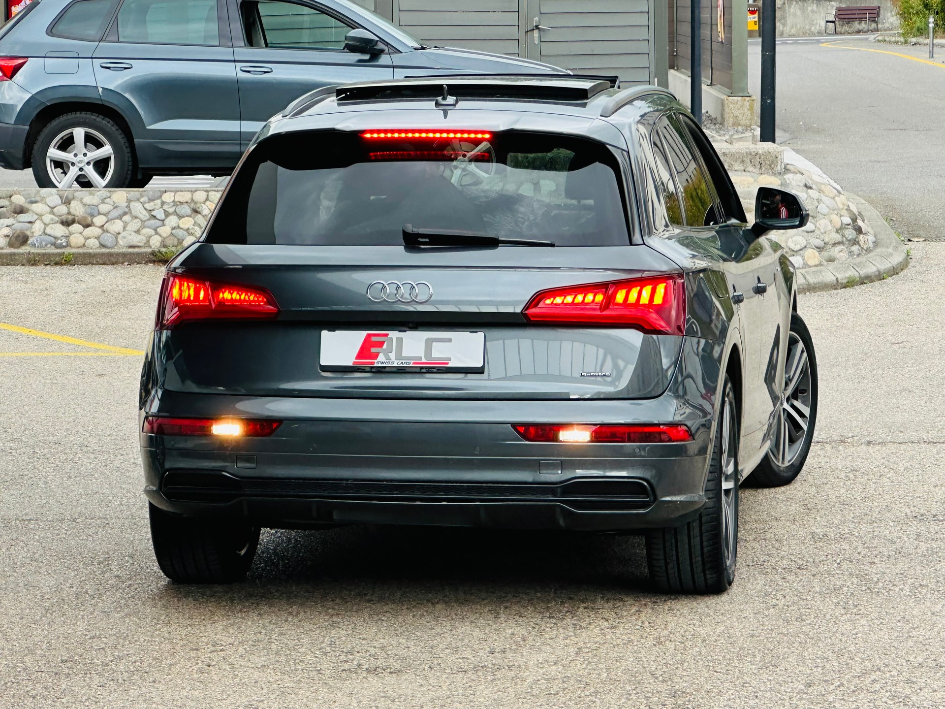 AUDI Q5 3.0 TDI sport quattro tiptronic-image-13