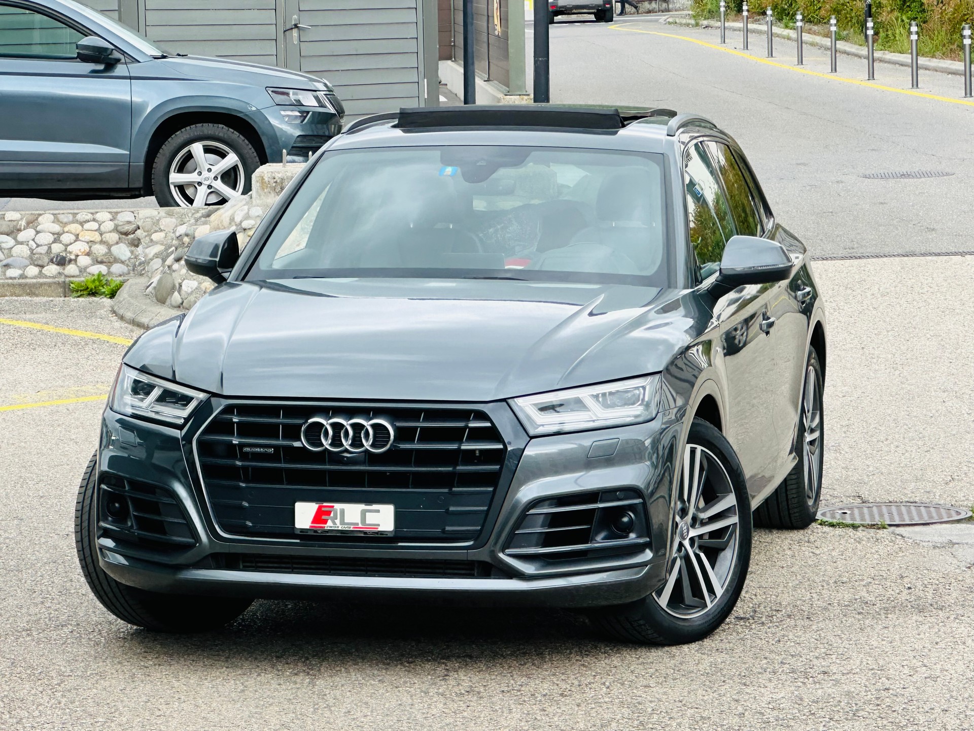 AUDI Q5 3.0 TDI sport quattro tiptronic-image-0