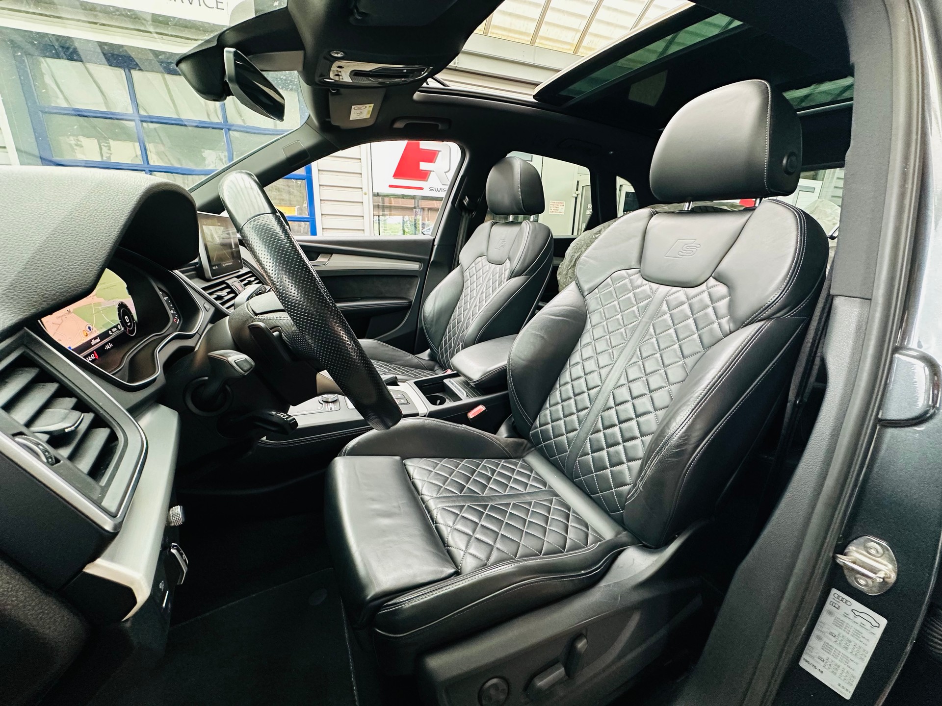 AUDI Q5 3.0 TDI sport quattro tiptronic-image-16