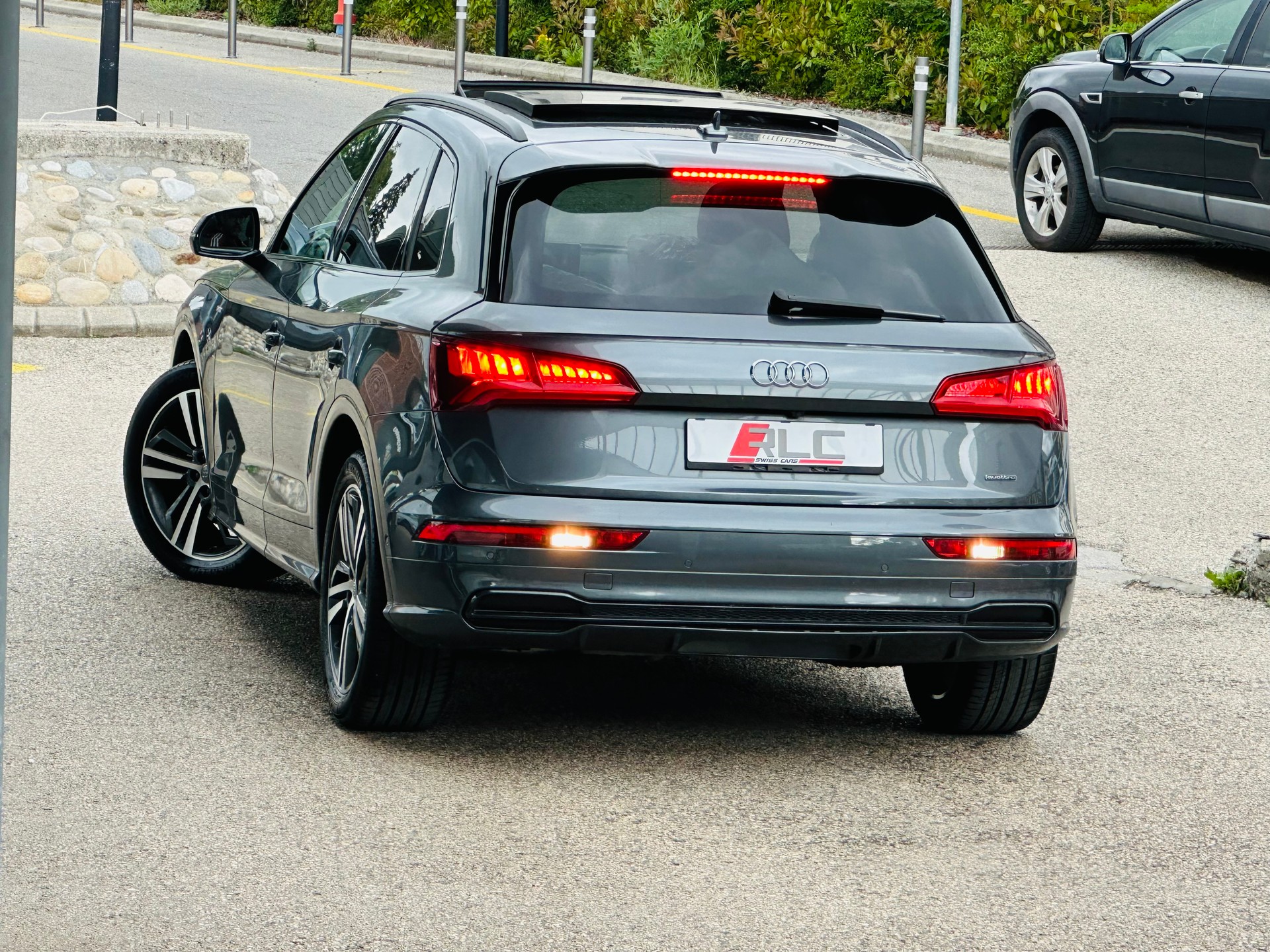 AUDI Q5 3.0 TDI sport quattro tiptronic-image-8