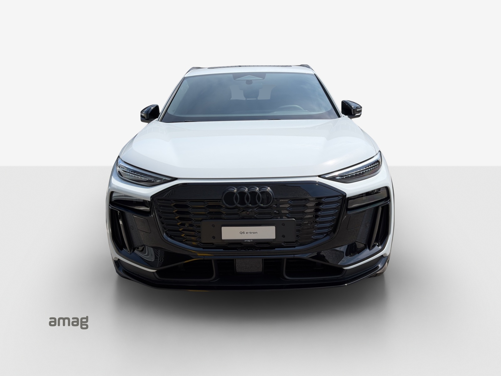 AUDI Q6 e-tron quattro-image-6