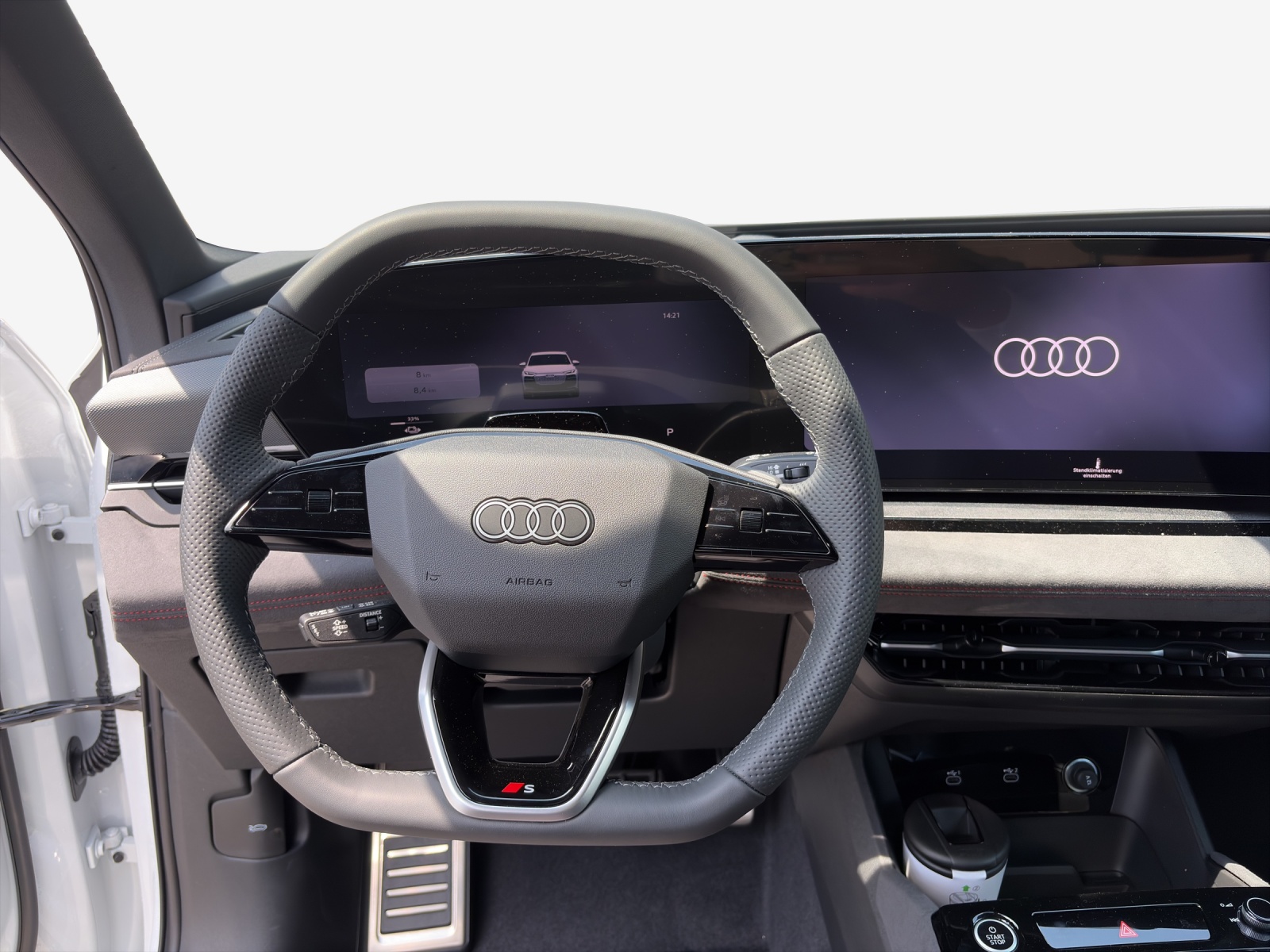 AUDI Q6 e-tron quattro-image-9