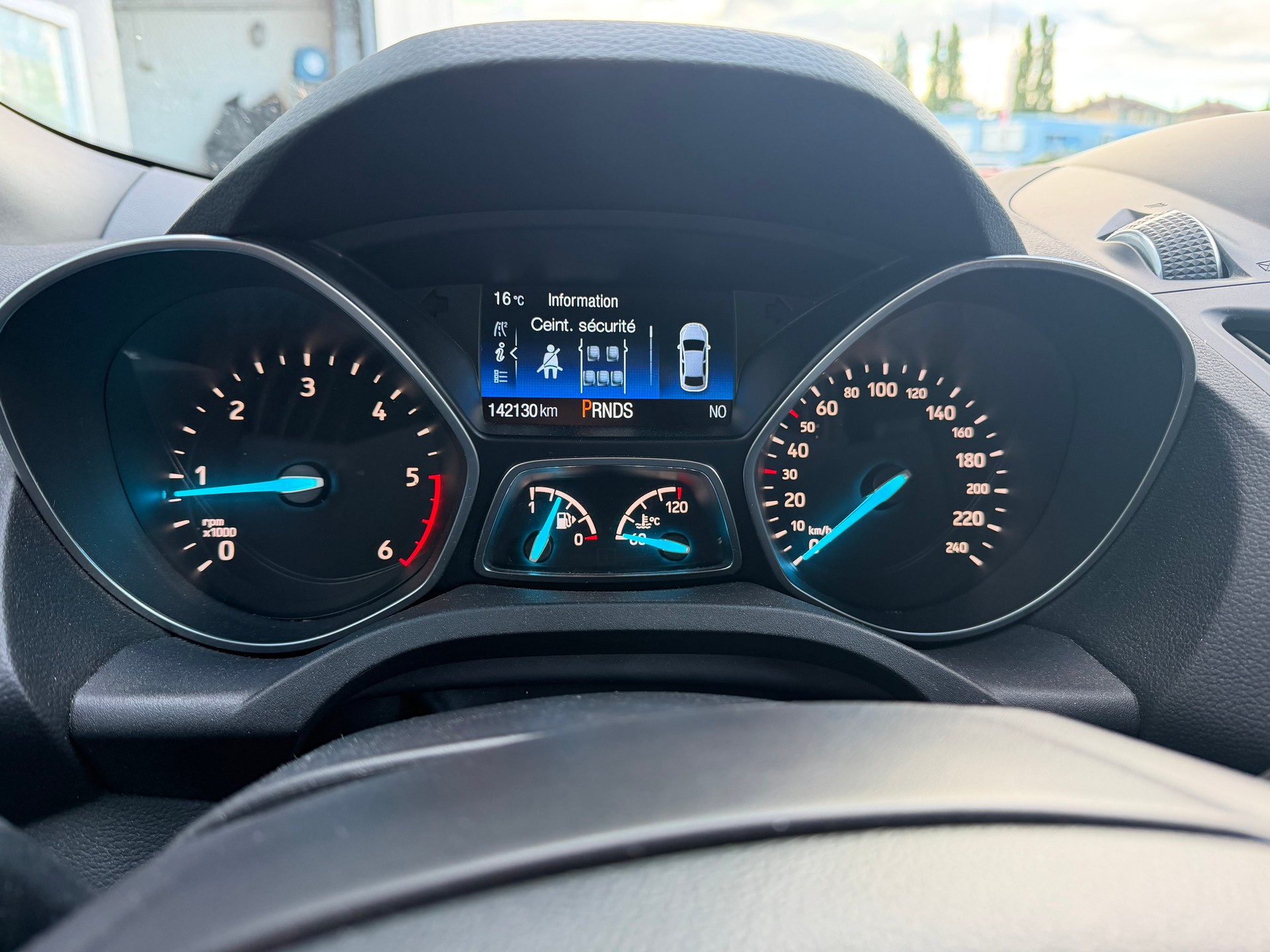 FORD Kuga 2.0 TDCi ST Line High 4WD PowerShift-image-8