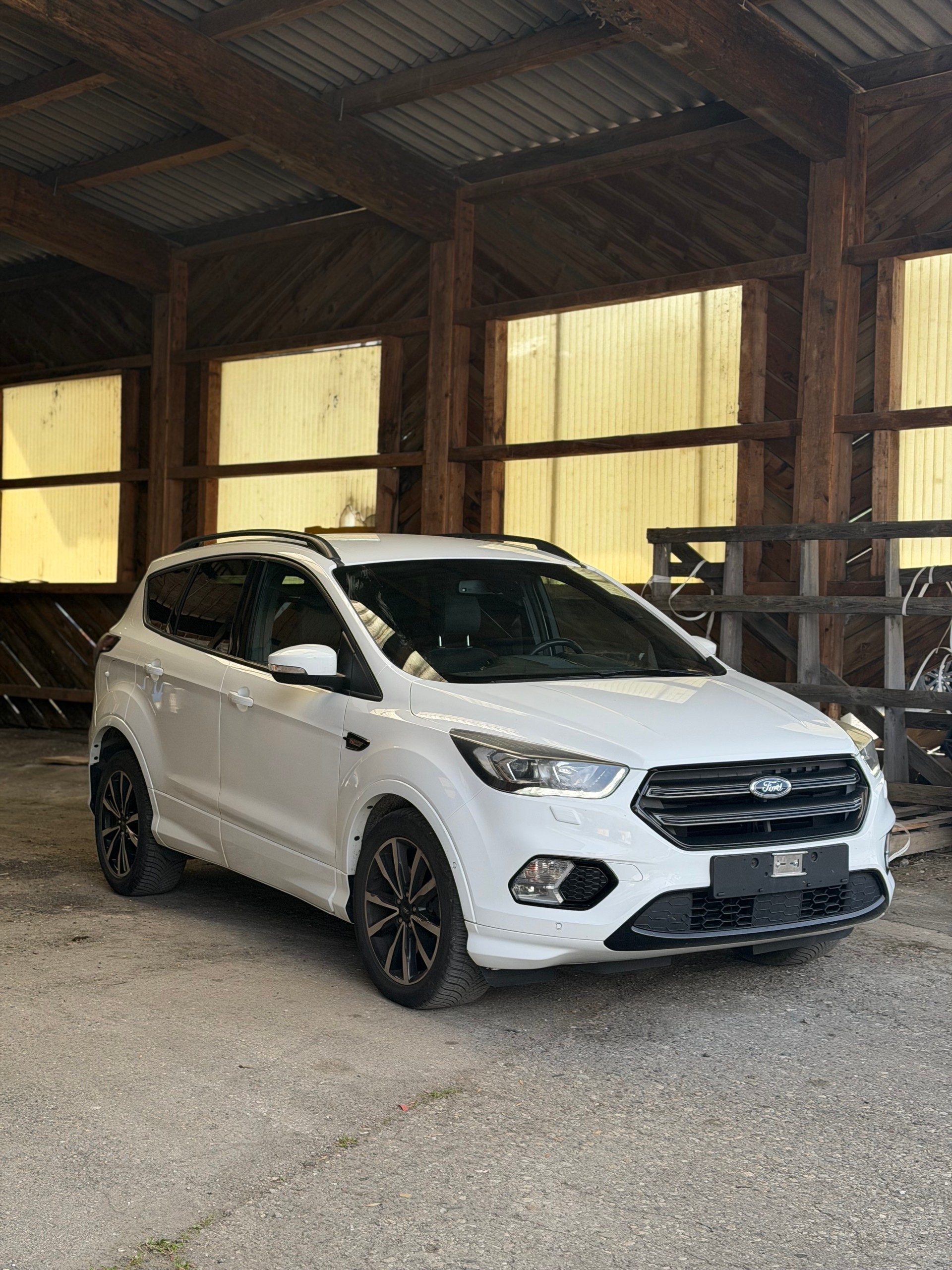 FORD Kuga 2.0 TDCi ST Line High 4WD PowerShift-image-0