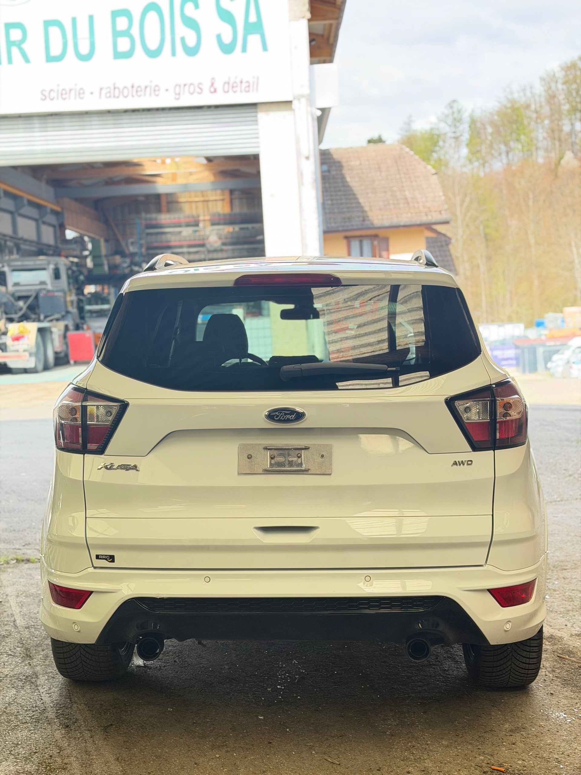 FORD Kuga 2.0 TDCi ST Line High 4WD PowerShift-image-4